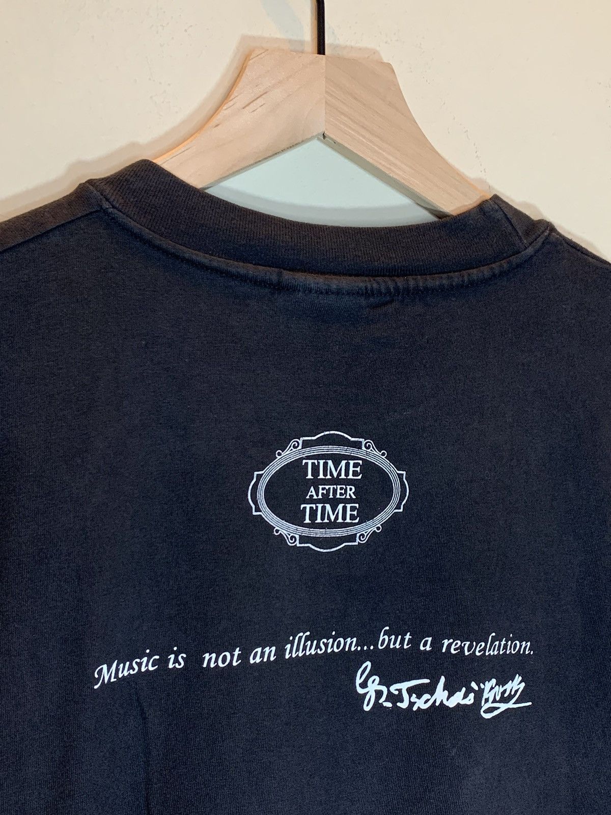 Vintage RARE* Vintage 90’s Tchaikovsky Composer Art USA-Made T-Shirt Size US L / EU 52-54 / 3 - 4 Thumbnail