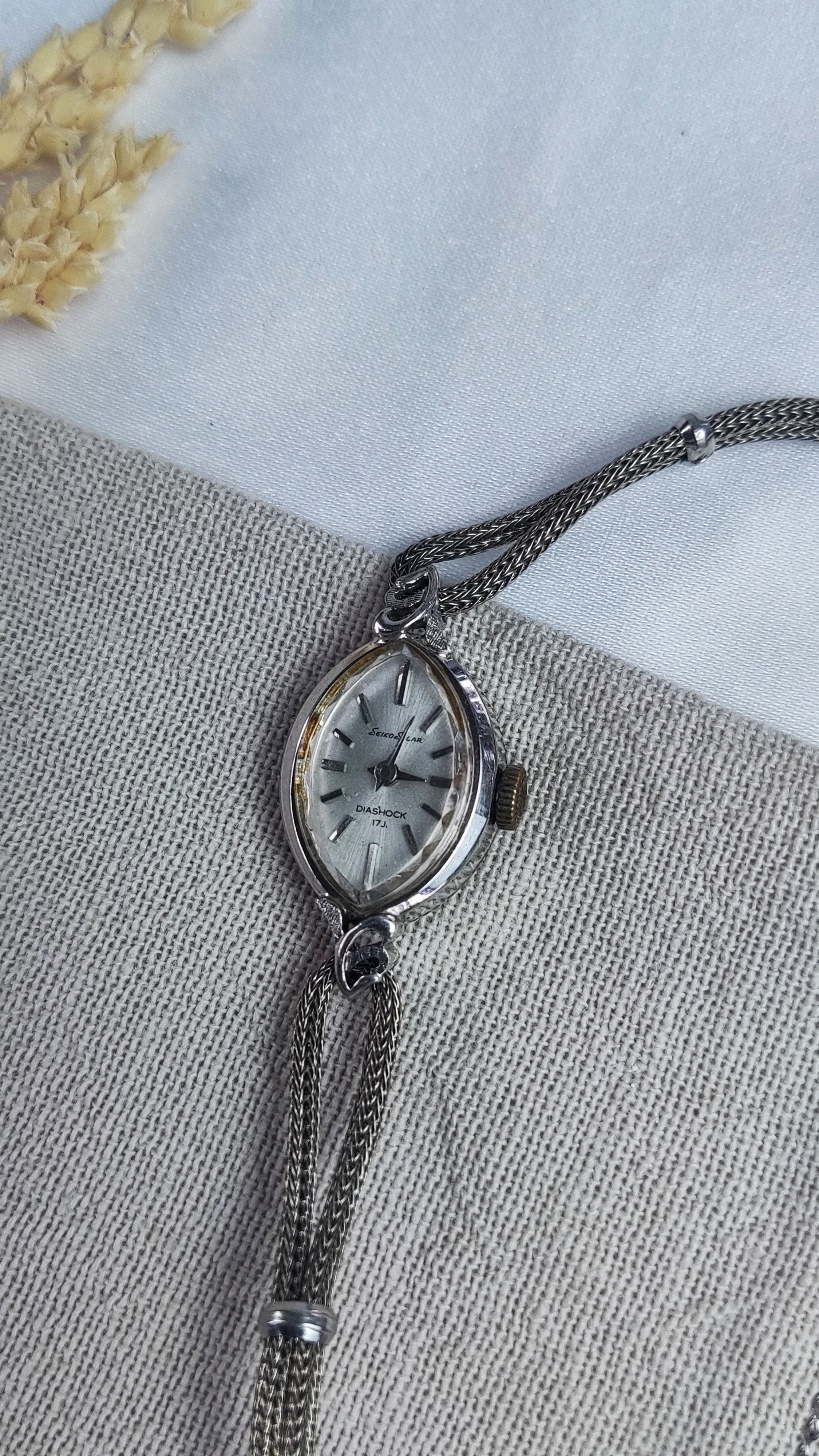 Seiko SEIKO SOLAR OLIVE WHITE GOLD PLATED LADIES ✨ Size ONE SIZE - 4 Thumbnail