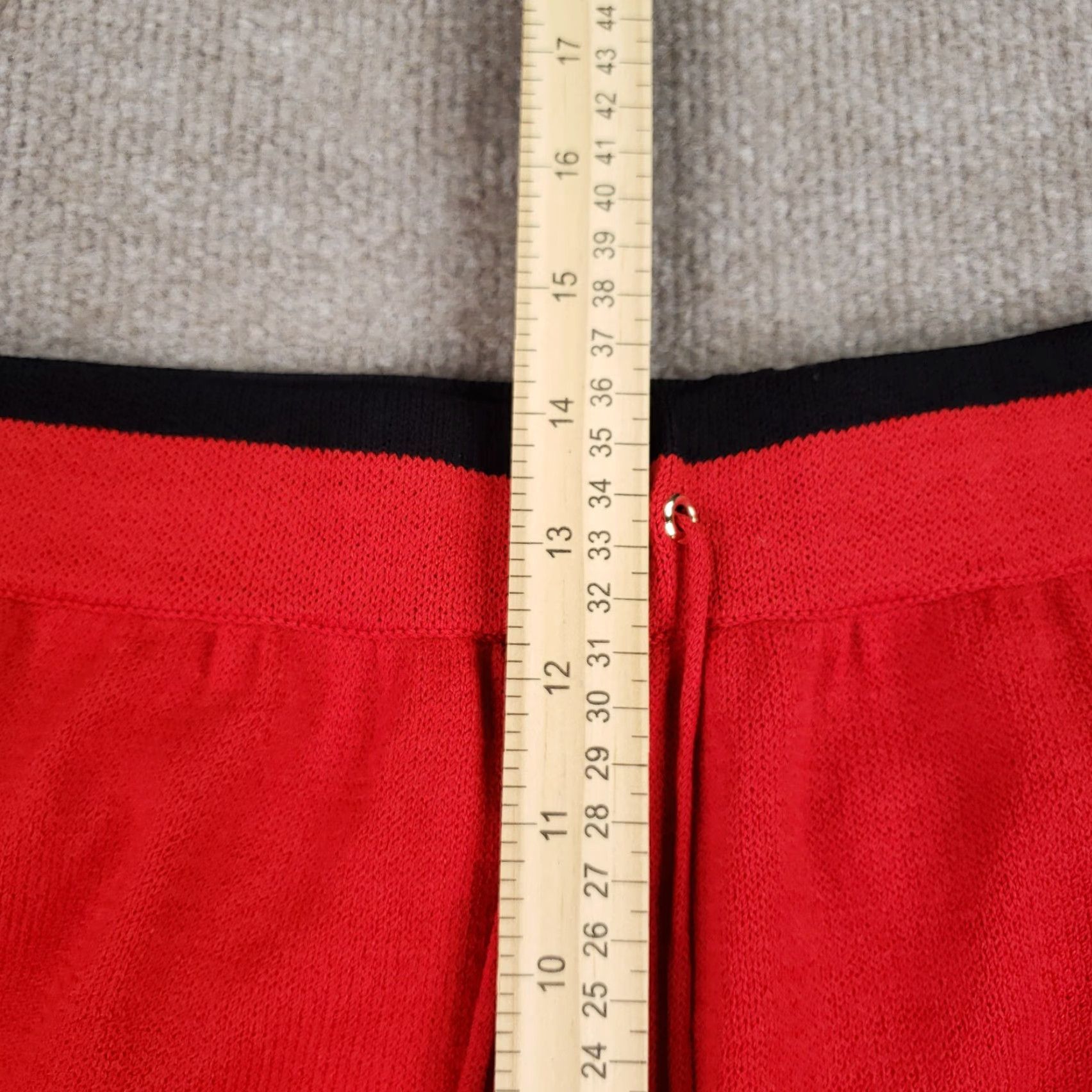 Vintage St John Sport Women's Large Red Stretch Pants Elastic Waist Drawstring Straight Leg Ankle Style Size 36" / US 14 / IT 50 - 7 Thumbnail