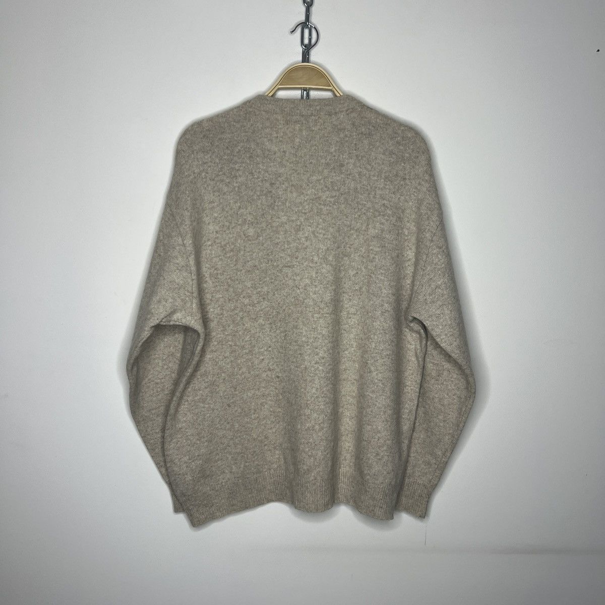 Pierre Cardin × Vintage Vintage 90s Pierre Cardin Cable jumper old money sweater Size US L / EU 52-54 / 3 - 8 Thumbnail