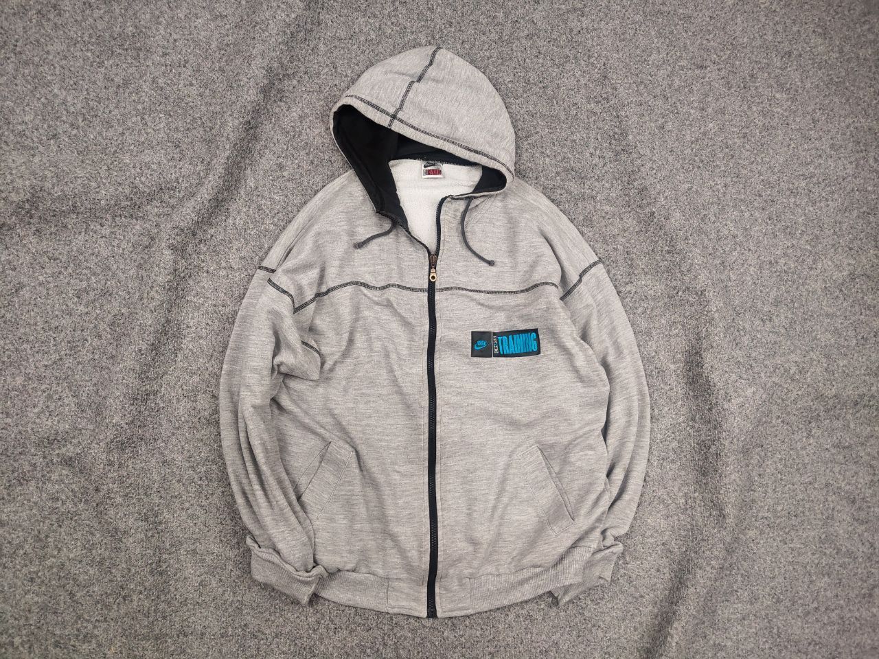 Nike Vintage 90's Nike cross training Logo Zip up Gray Hoodie Size US L / EU 52-54 / 3 - 1 Thumbnail