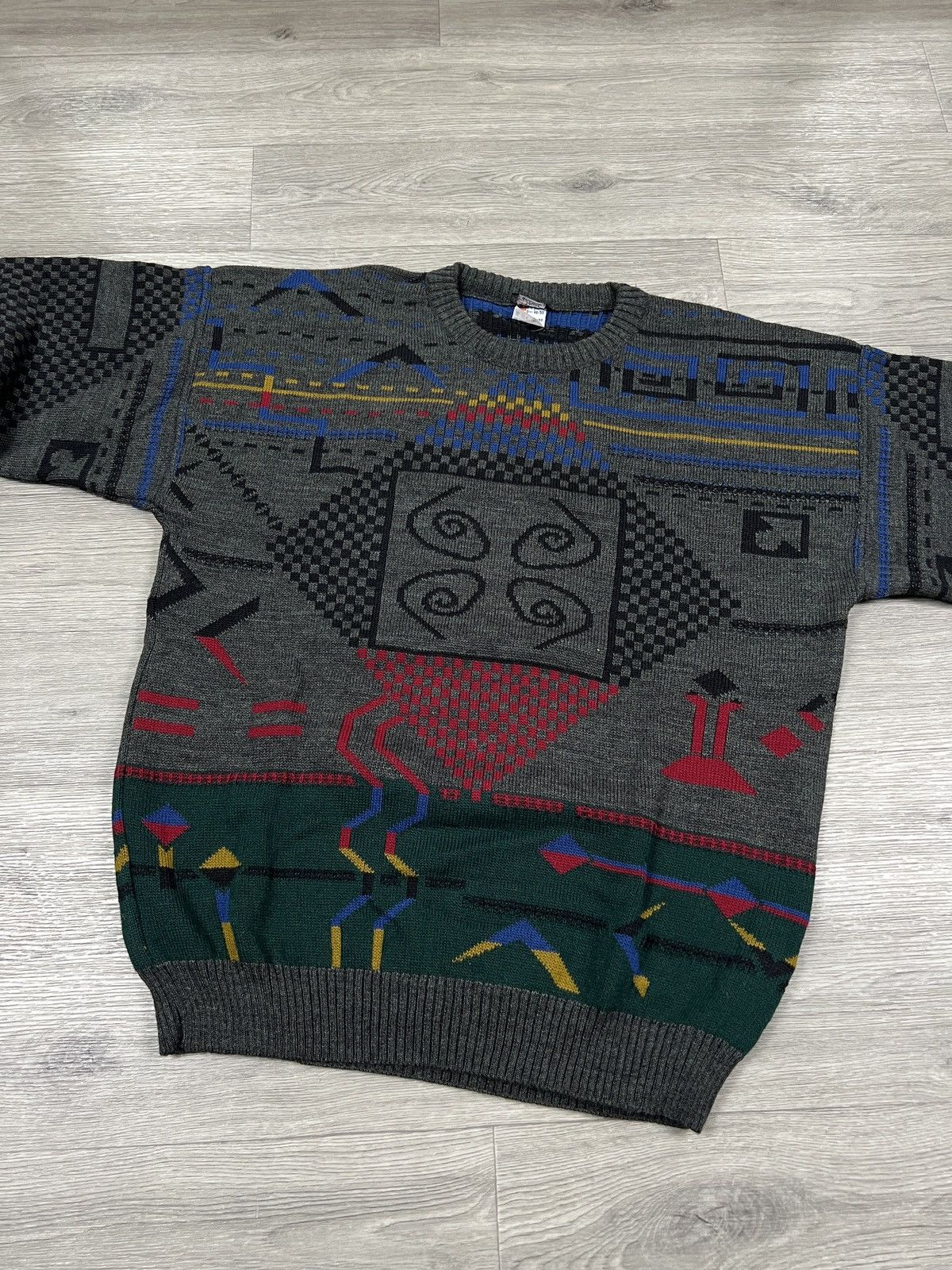 Other Vintage Wool Textured Abstract Aztec Pattern Neon Sweater Size US L / EU 52-54 / 3 - 2 Thumbnail