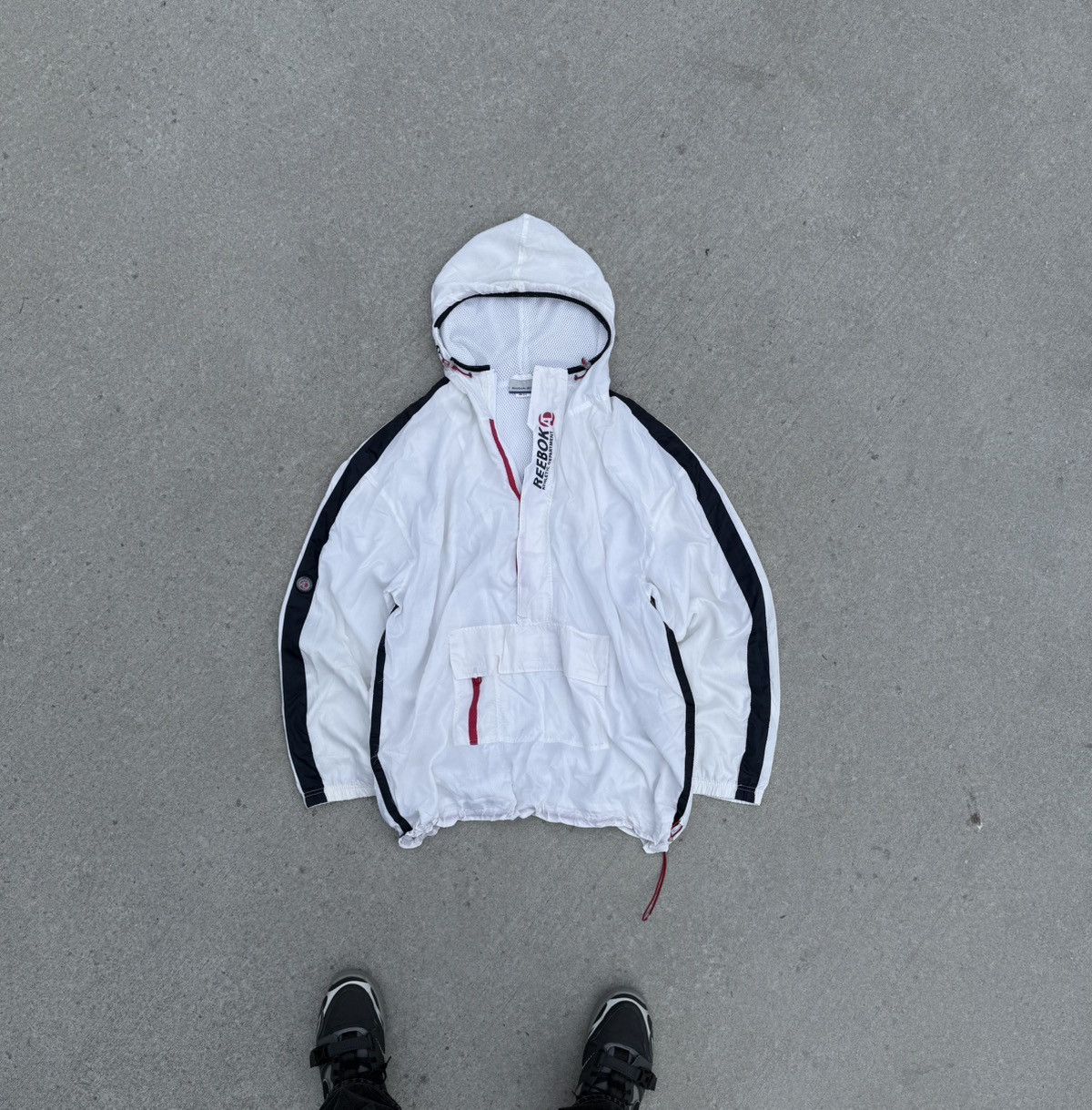 Other Vintage Reebok Y2K avantgarde streetwear anorak jacket Size US XL / EU 56 / 4 - 3 Thumbnail