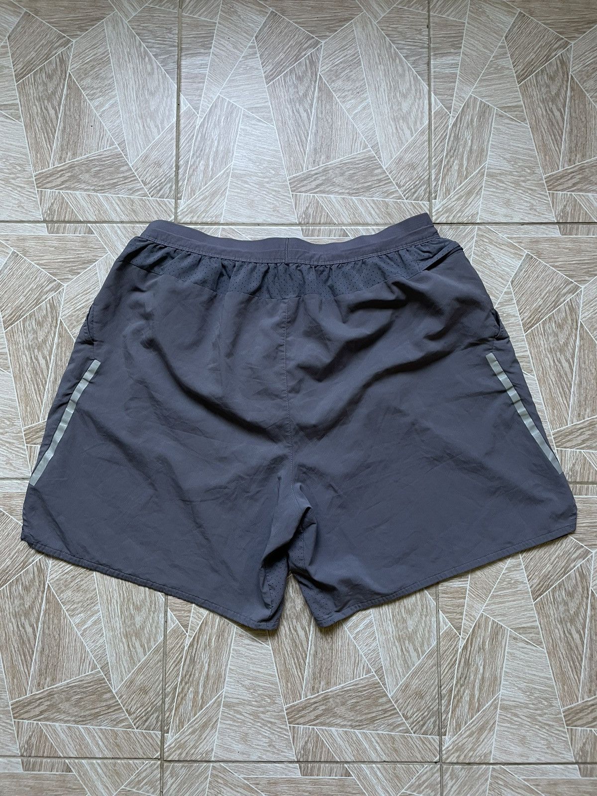 Nike Drill Y2K Nike Flex Stride 7 Grat Lined Running Nylon Shorts Size US 34 / EU 50 - 2 Thumbnail