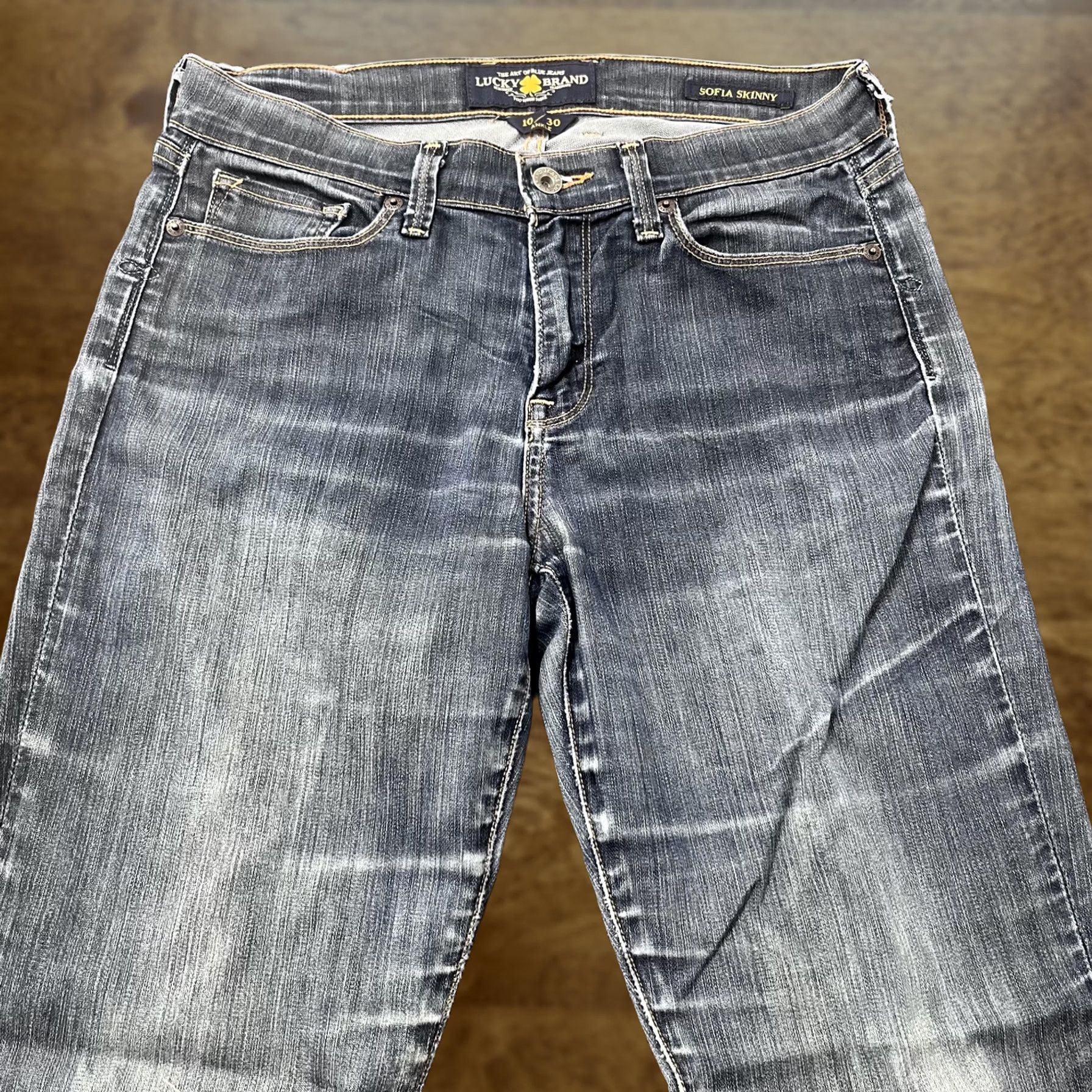 Lucky Brand Lucky Brand Jeans Womens 10 Blue Sofia Skinny Ankle Medium Wash Zip Fly Faded Size 32" / US 10 / IT 46 - 1 Thumbnail
