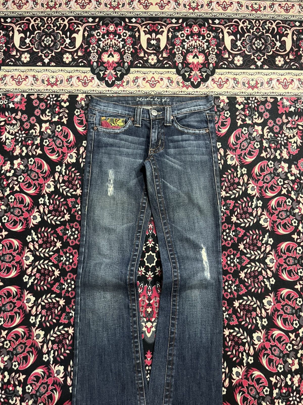 If Six Was Nine ⚡️Flare⚡️Plastic By Gly Floral Embroidered Pocket Blue Jeans Size 29" - 3 Thumbnail