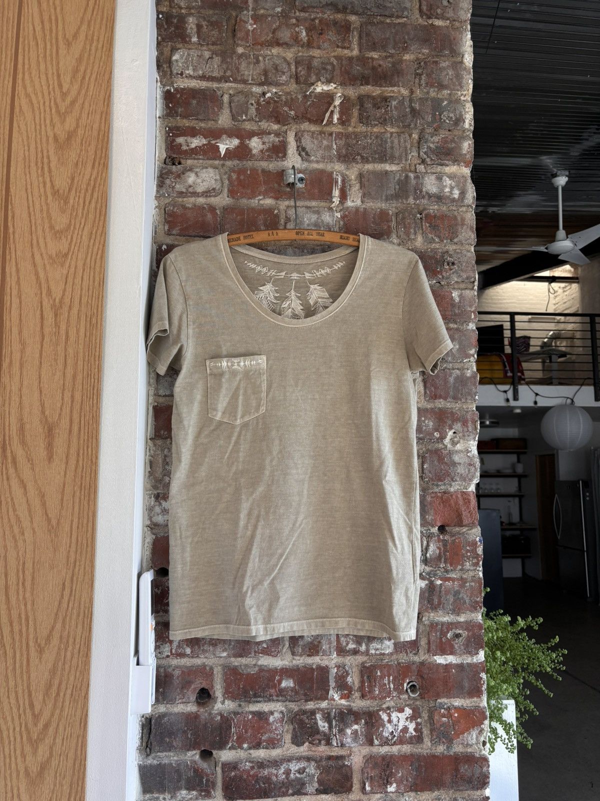 GOA Grey GOA Feather t shirt! U Neck Size Small. Size US S / EU 44-46 / 1 - 2 Thumbnail