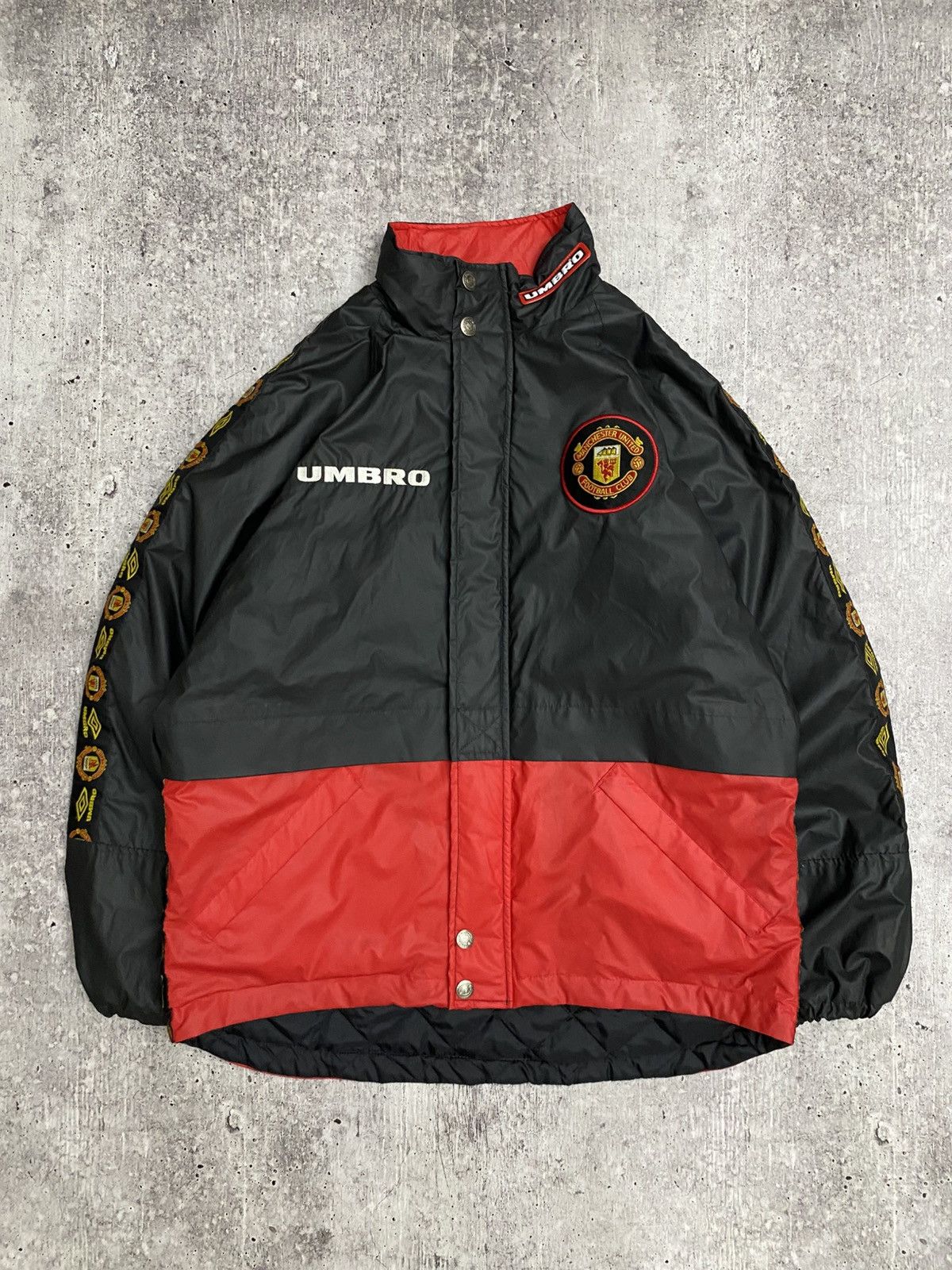 Umbro × Vintage 90’s Vintage Manchester United Umbro Sharp Jacket Size US M / EU 48-50 / 2 - 3 Thumbnail