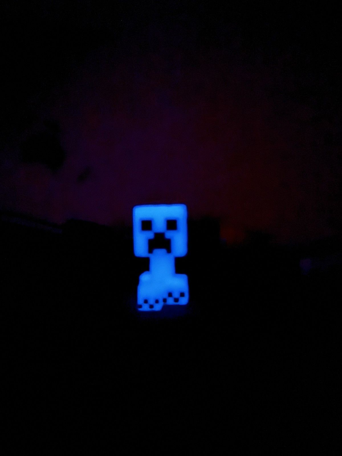 The Game Minecraft Charged Creeper Kinder Toy Collectible Size ONE SIZE - 6 Thumbnail