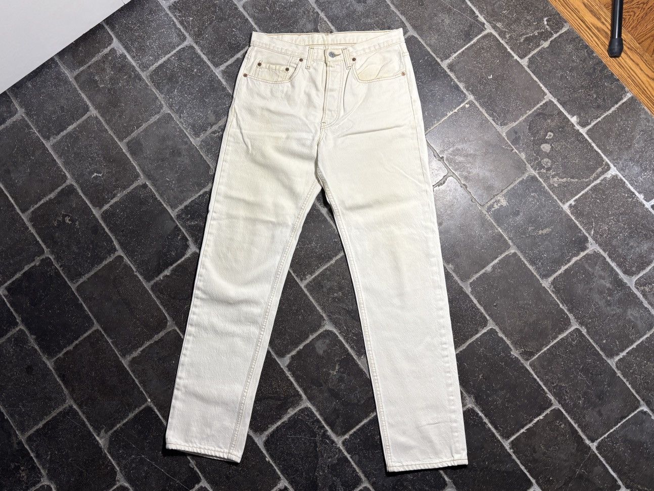 Levi's 1990s Levi’s Jeans Vintage Levi’s Natural Denim Canada 90s Size US 30 / EU 46 - 19 Thumbnail
