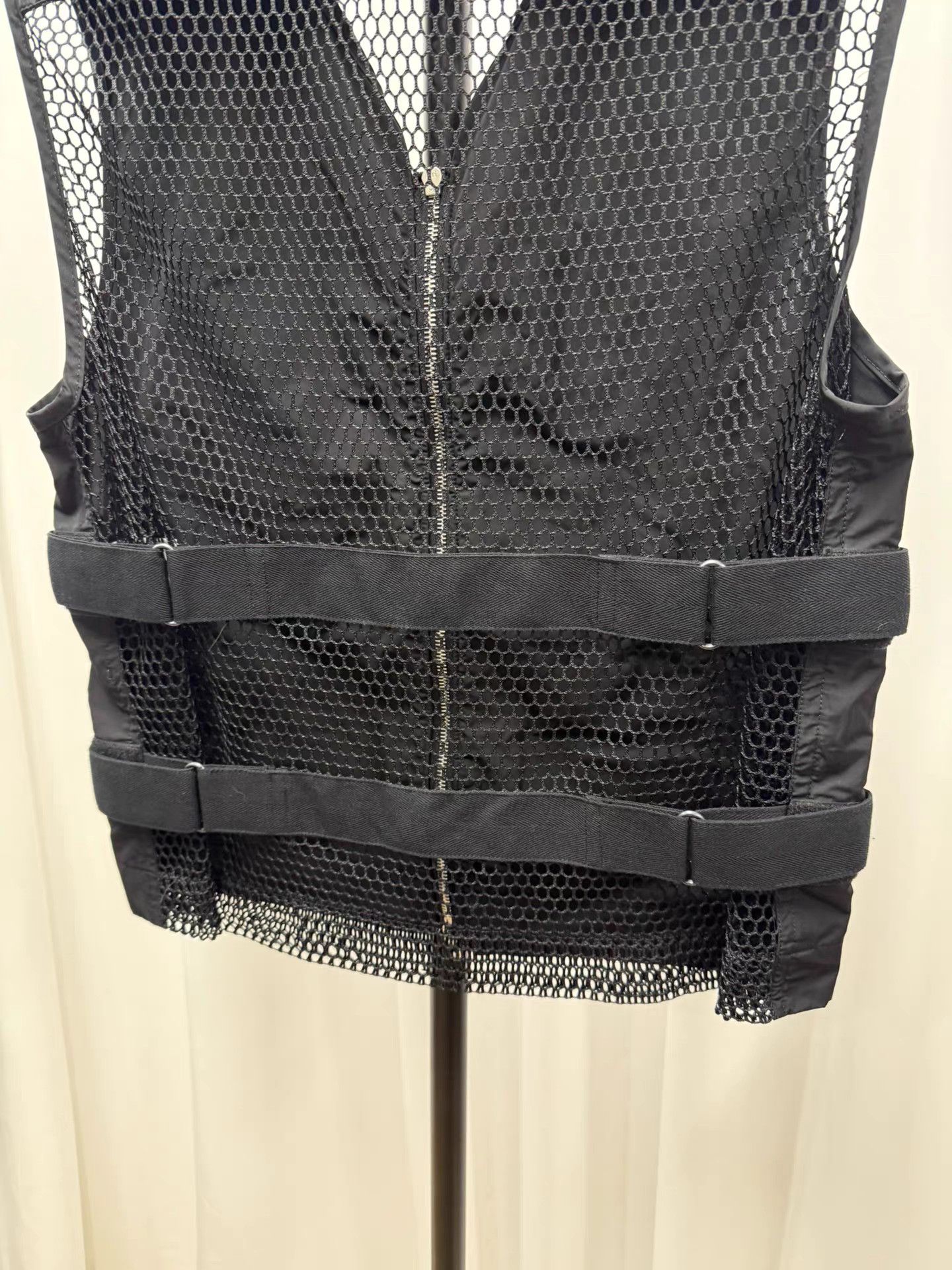 Dries Van Noten Dries Van Noten Lace-up Cutout Vest K20 Size US S / EU 44-46 / 1 - 6 Thumbnail