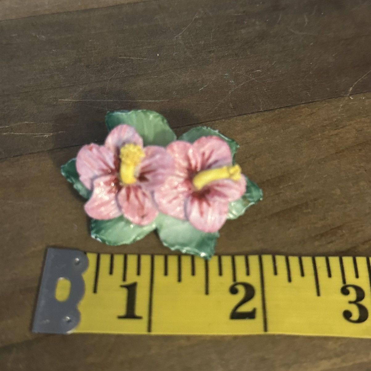 Vintage Vintage Artone bone china hibiscus flower brooch Size ONE SIZE - 2 Thumbnail