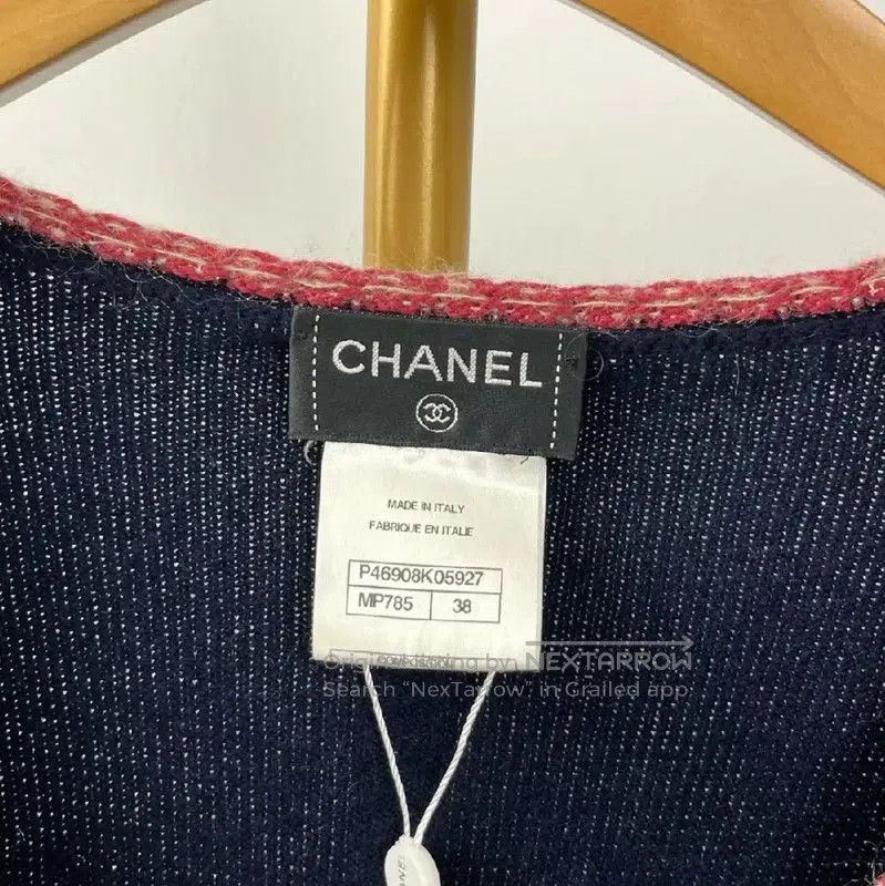 Chanel Chanel Navy Wool Sweater for Women . Size M / US 6-8 / IT 42-44 - 4 Thumbnail