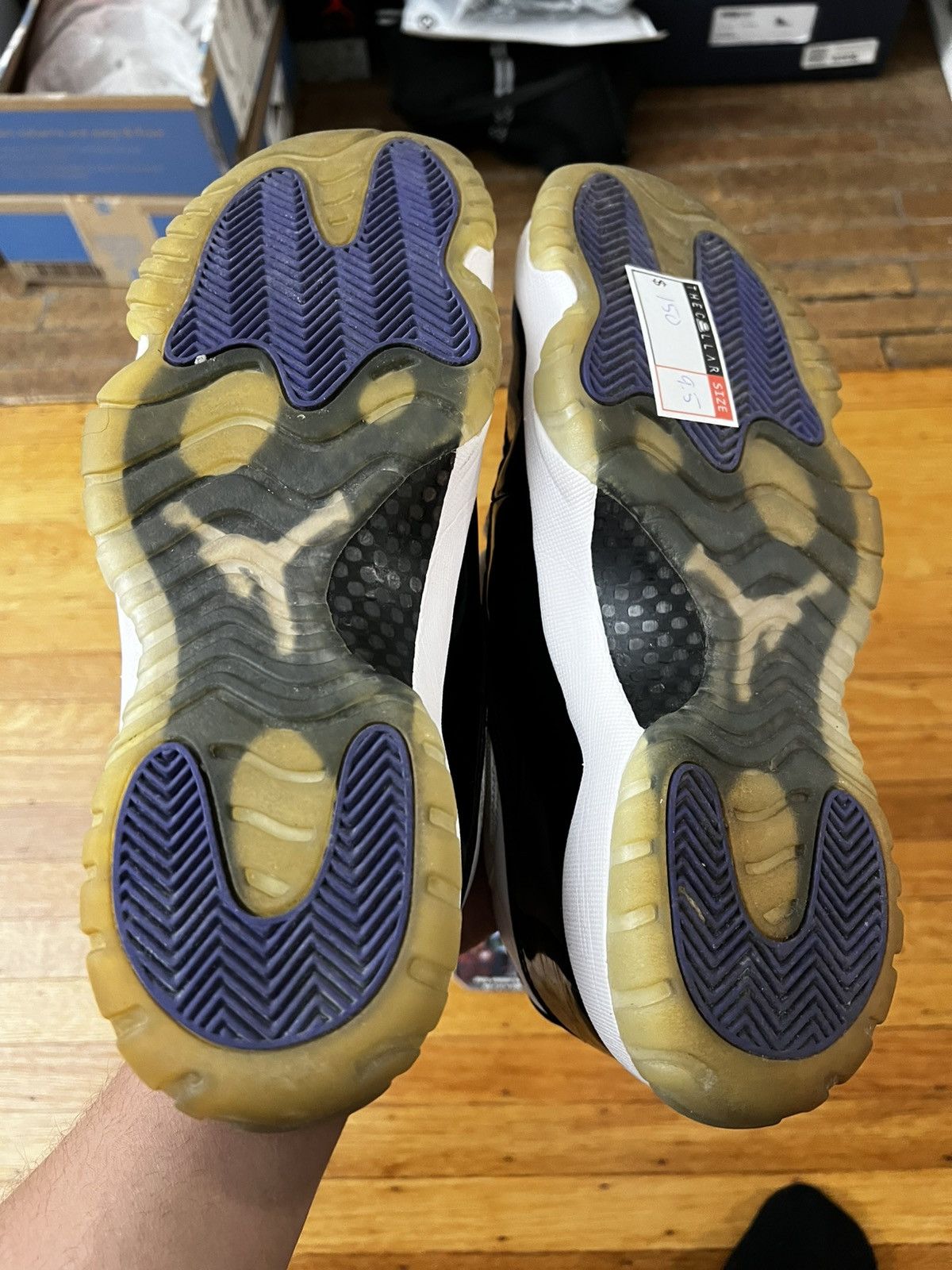 Jordan Brand Jordan 11s Size US 9.5 / EU 42-43 - 5 Thumbnail