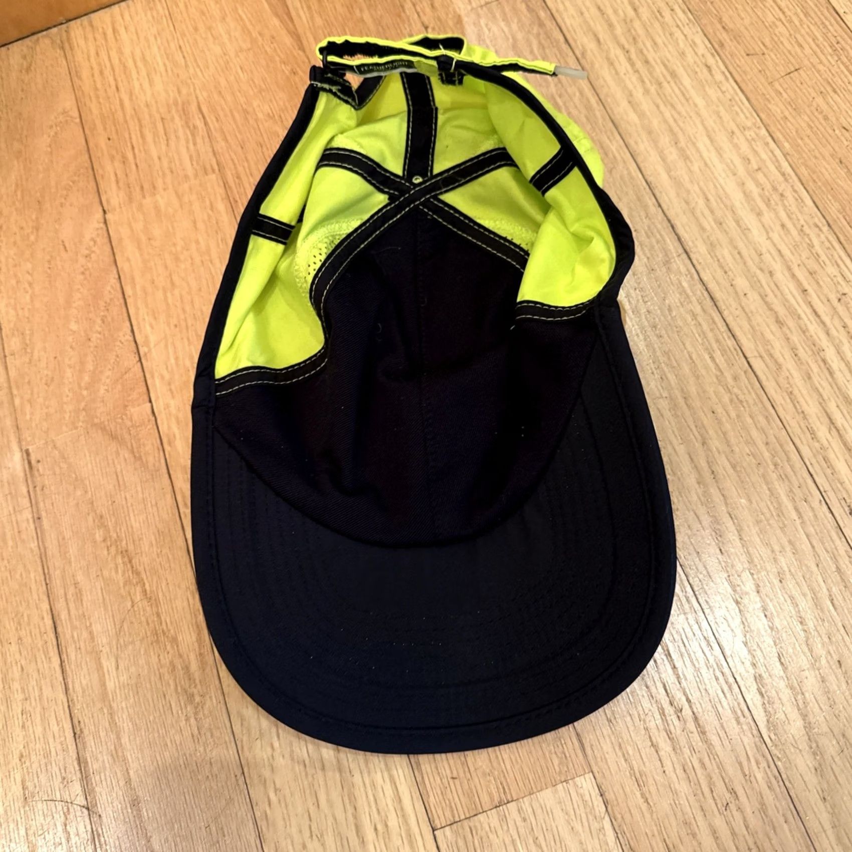 Nike Nike Hat Cap Strap Back One Size Volt Yellow Featherlight Dri-FIT Running Mens Size ONE SIZE - 7 Thumbnail