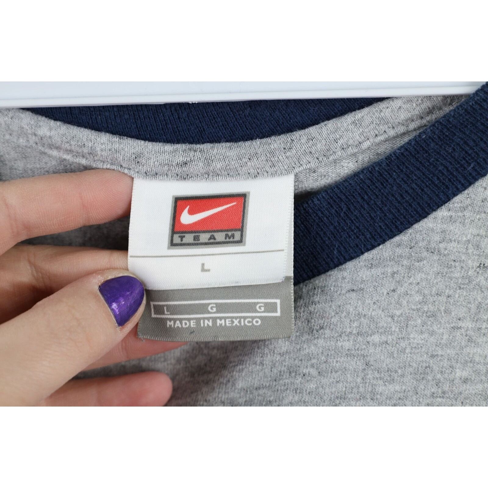 Nike × Vintage Vintage Nike Travis Scott Mini Swoosh Detroit Tigers T-Shirt Size US L / EU 52-54 / 3 - 4 Thumbnail