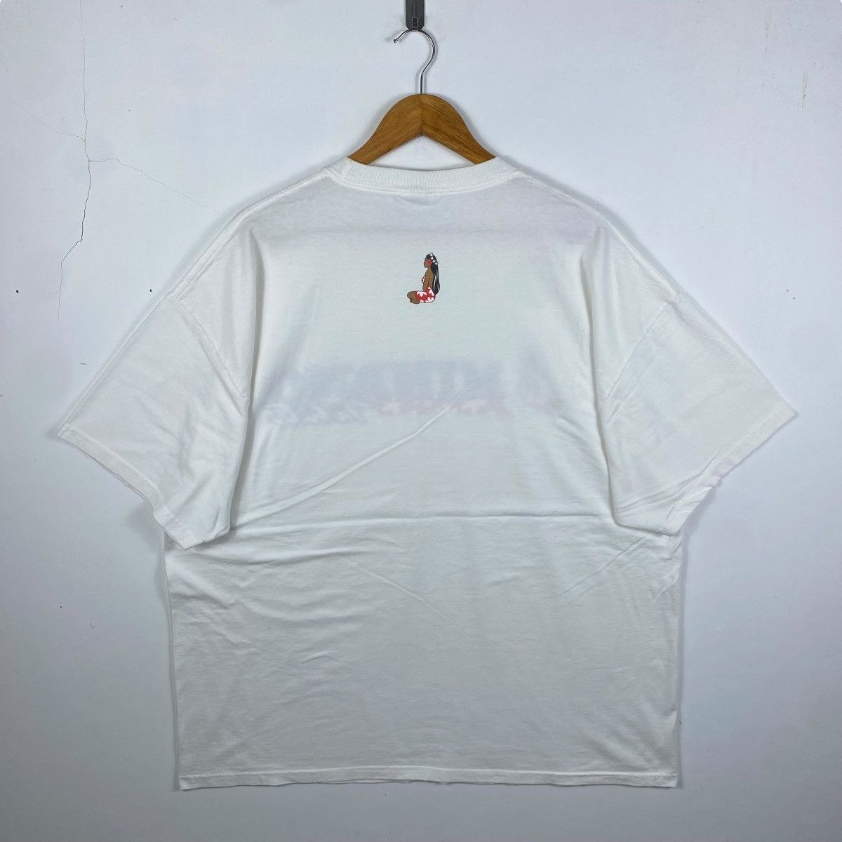 Vintage Vintage 90's HINANO TAHITI Beer Graphic Tee Shirt 2-Large Size US XL / EU 56 / 4 - 4 Thumbnail