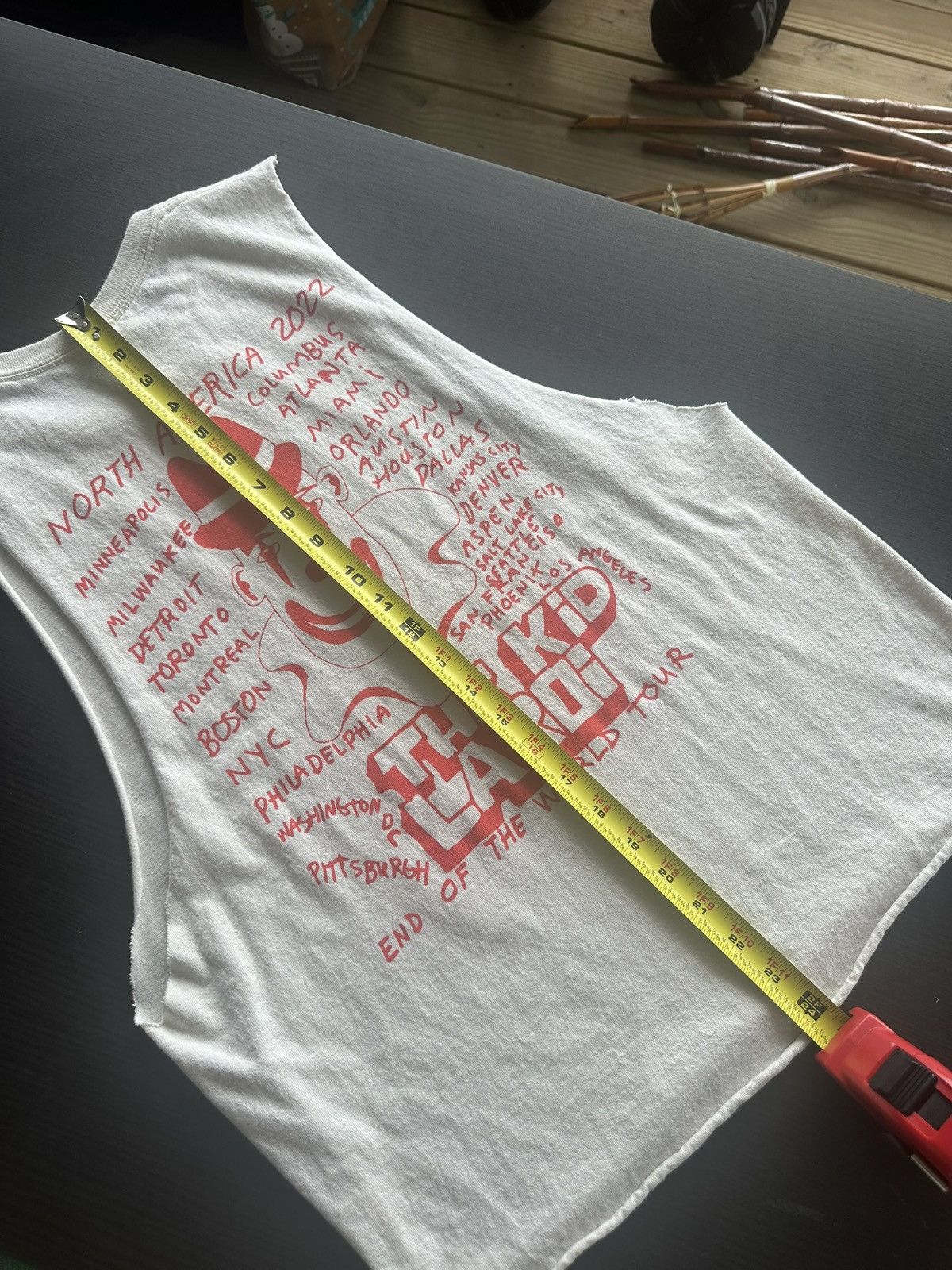 Other The Kid Laroi TKL Merch Tee Shirt Cutoff Tank Size M Concert Size US M / EU 48-50 / 2 - 7 Thumbnail