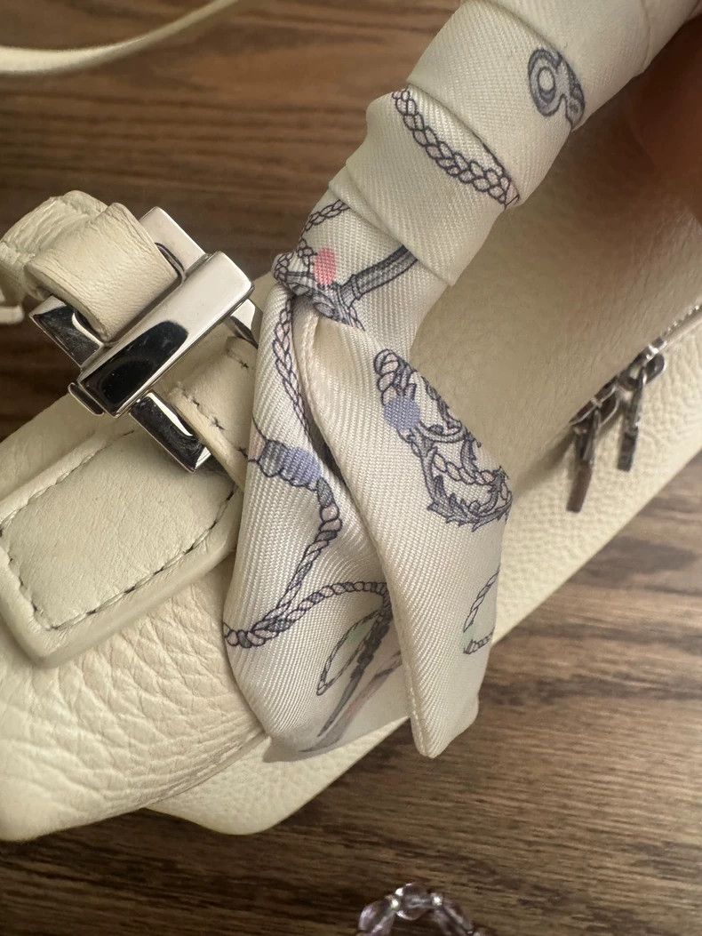 Loro Piana LORO PIANA size os A white tote bag with milk Size ONE SIZE - 4 Thumbnail