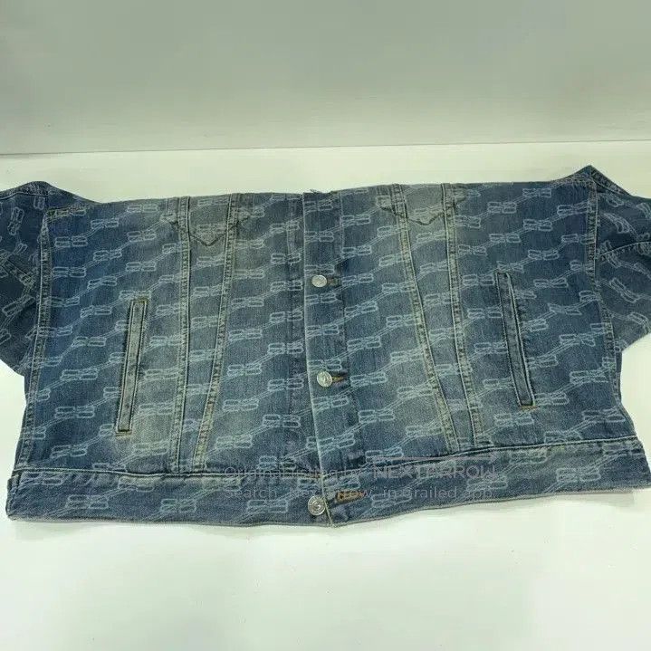 Balenciaga Balenciaga Denim Logo Button-Up Jacket. Size US S / EU 44-46 / 1 - 5 Thumbnail