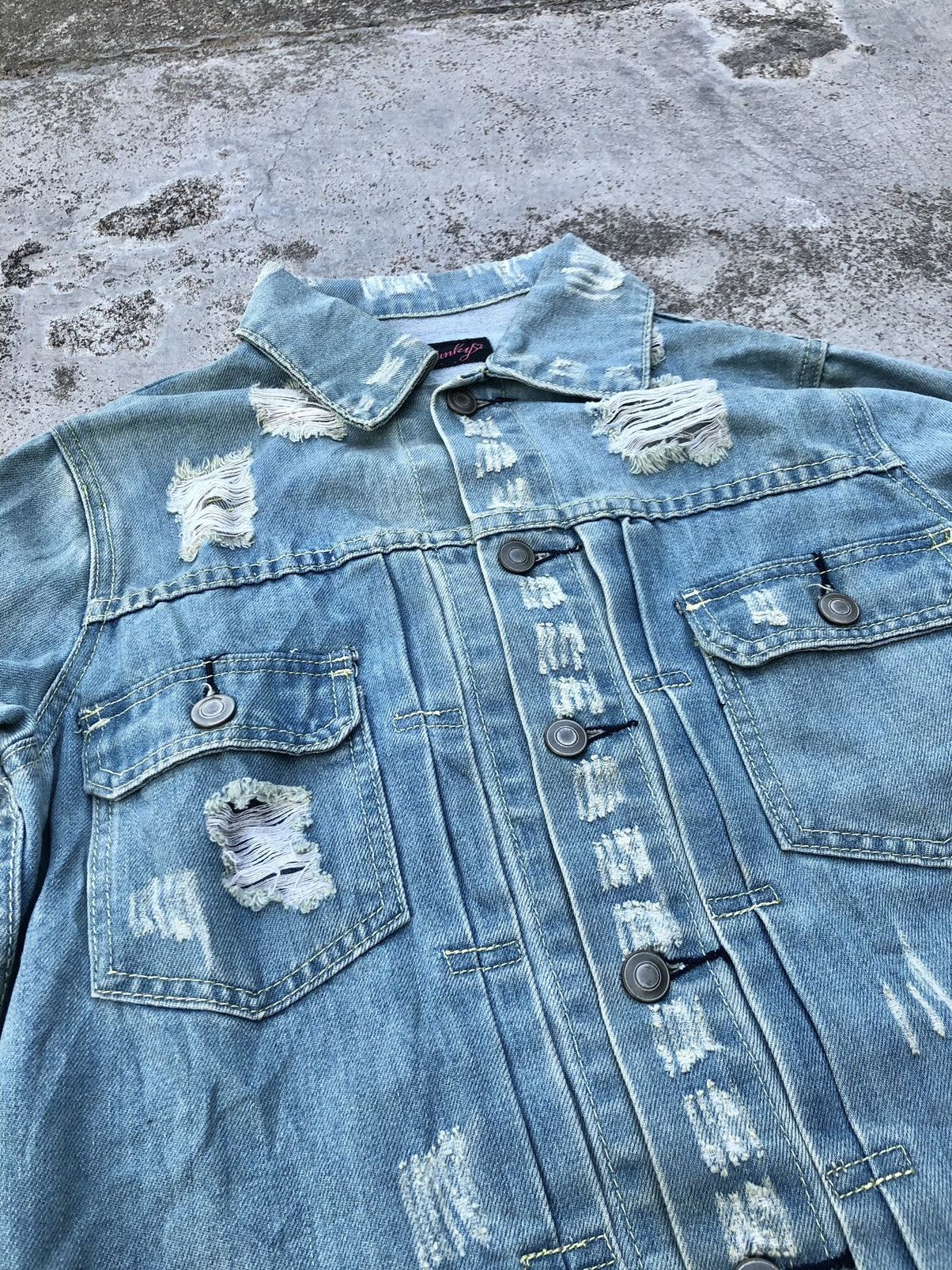 Japanese Brand RIPPED FUNKY TYPE 2 DENIM JACKET Size M / US 6-8 / IT 42-44 - 3 Thumbnail