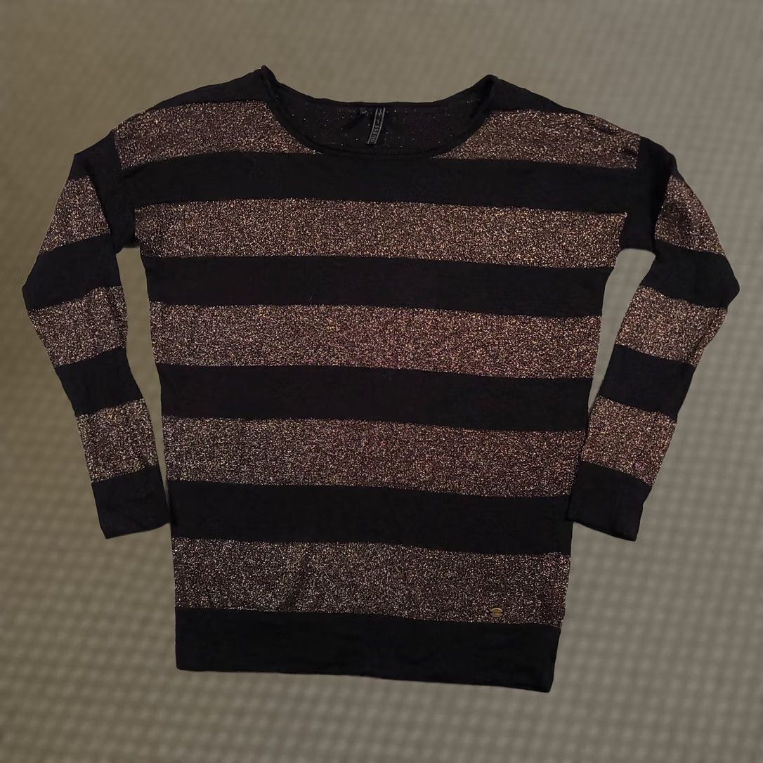 Guess VINTAGE? No. Size S / US 4 / IT 40 - 1 Thumbnail