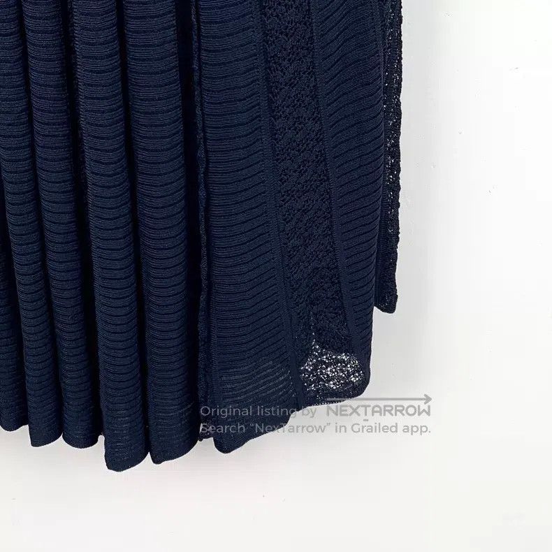 Dior Dior Dark blue lace hollow silk round neck short-sleeved d Size XS / US 0-2 / IT 36-38 - 4 Thumbnail