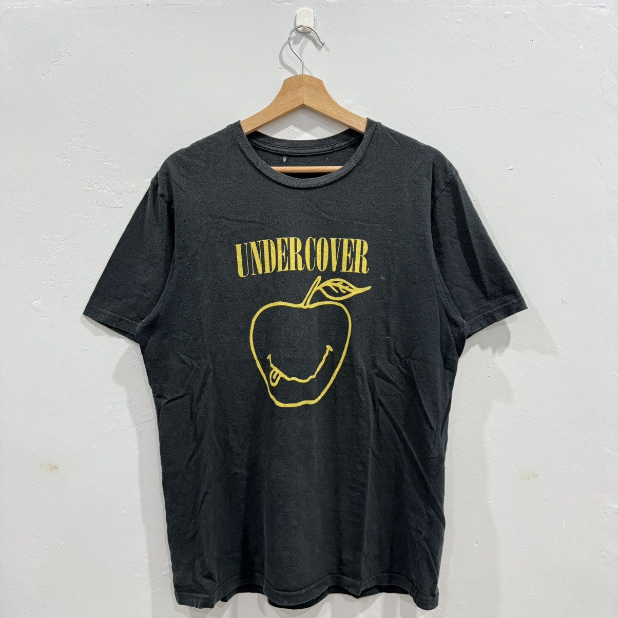 Undercover Undercover by Jun Takahashi Nirvana Parody Tee Size US L / EU 52-54 / 3 - 1 Thumbnail