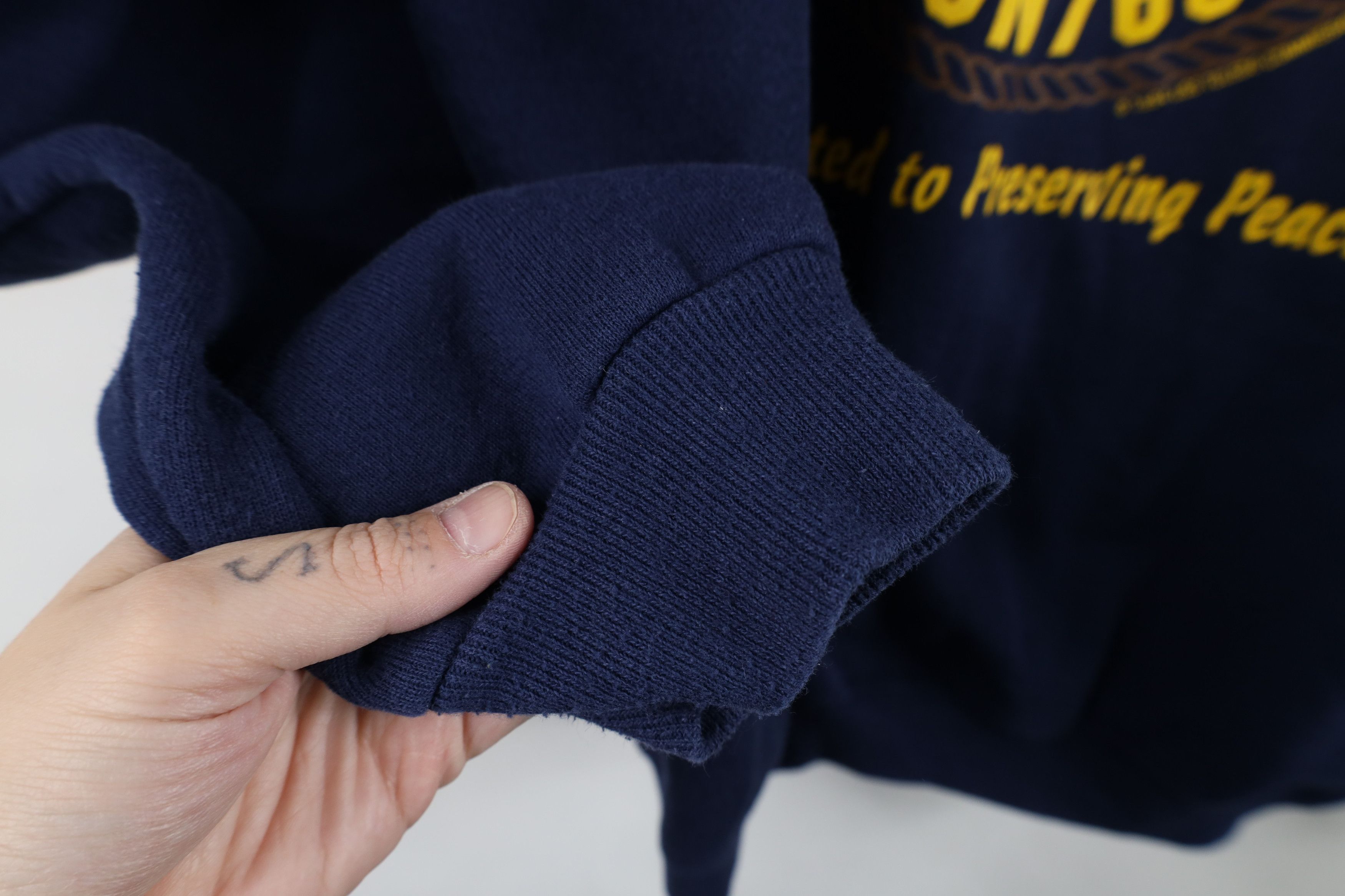 Vintage Vintage 90s Spell Out SSN 769 USS Toledo Sweatshirt Blue USA Size US L / EU 52-54 / 3 - 7 Thumbnail