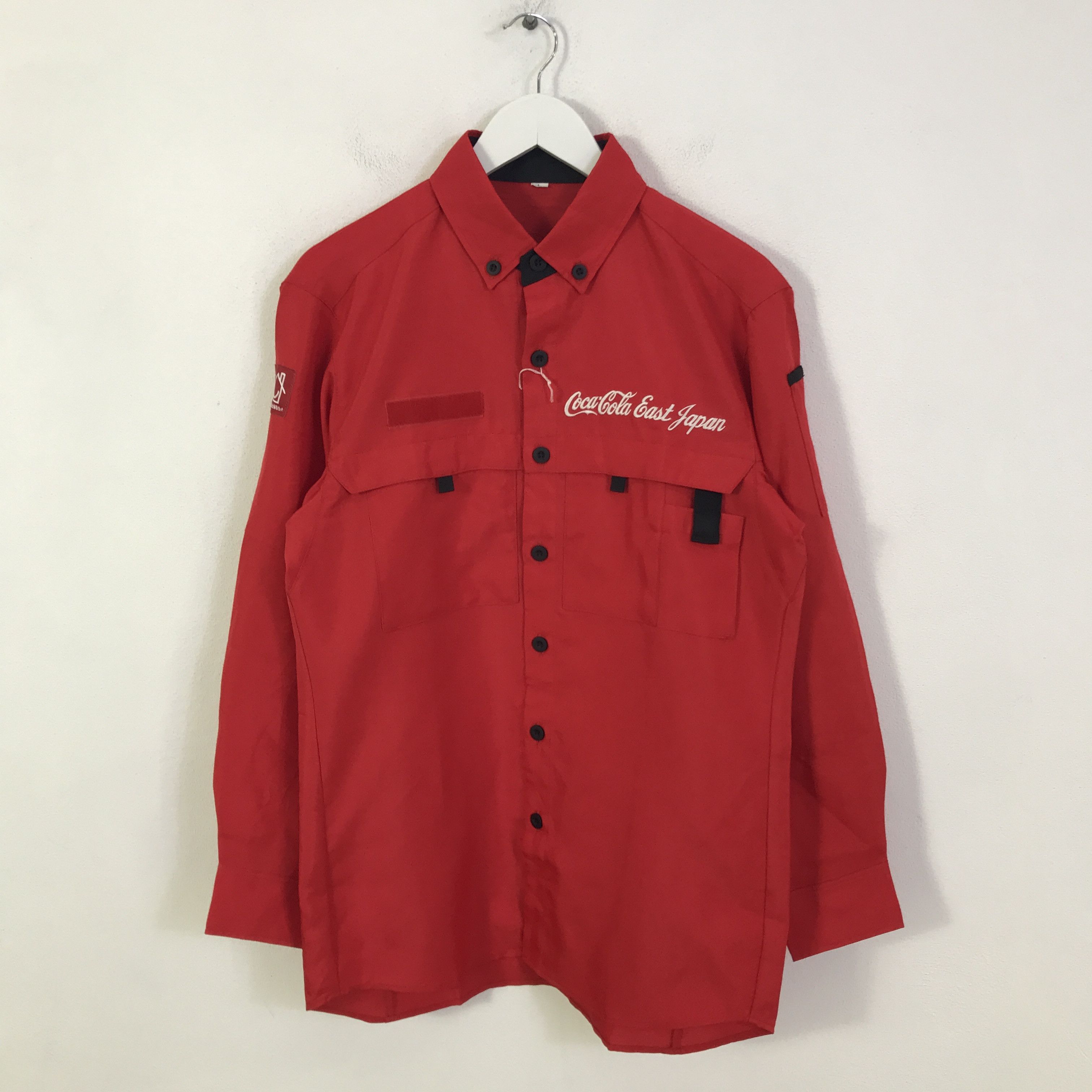 Coca Cola cocacola east japan button up shirt K117B3 Size US L / EU 52-54 / 3 - 3 Thumbnail
