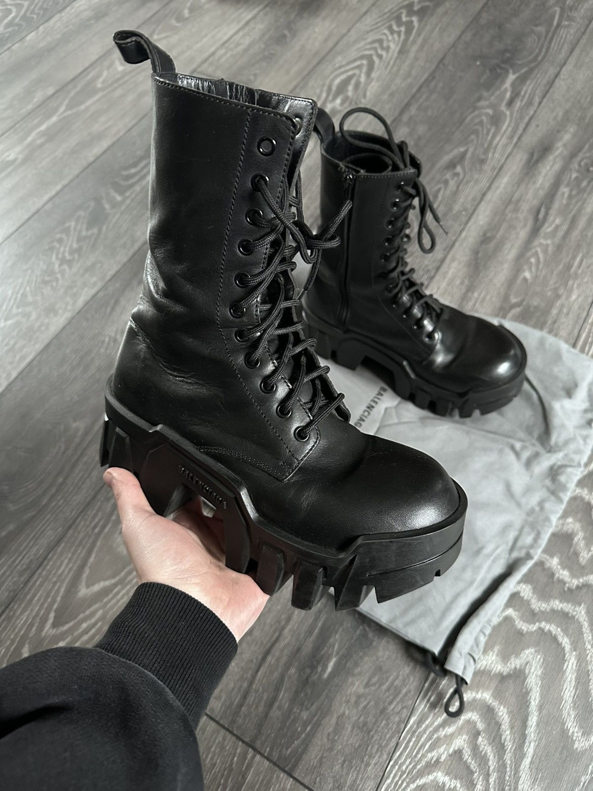 Balenciaga Bulldozer | Grailed Balenciaga Bulldozer | Grailed