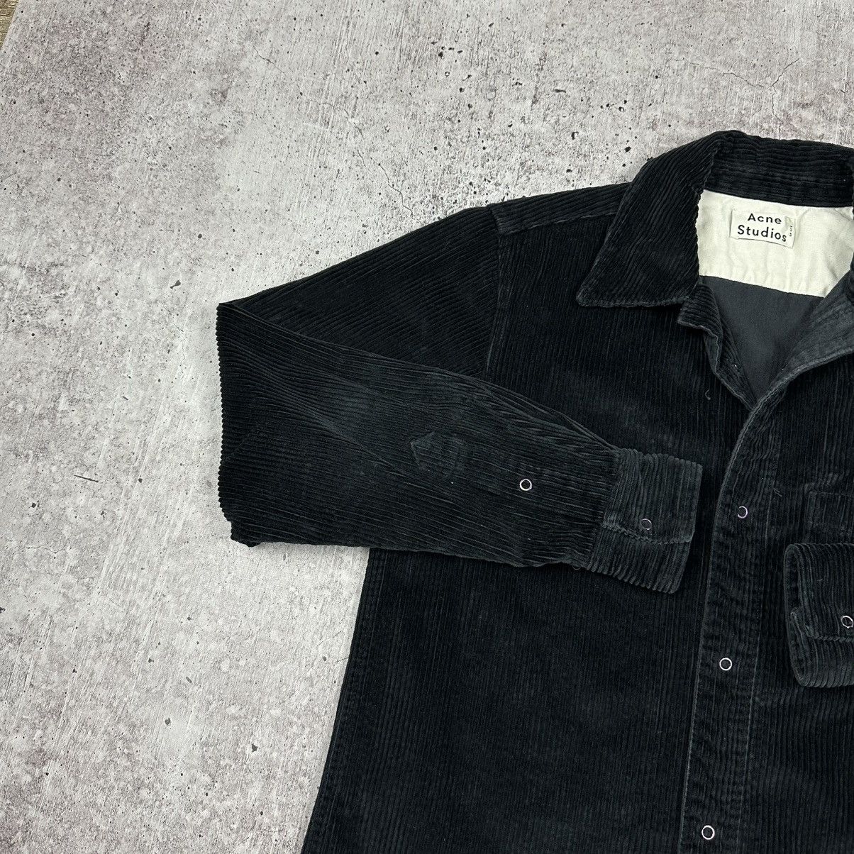 Acne Studios Acne Studios Vintage Corduroy Black Overshirt Size US S / EU 44-46 / 1 - 3 Thumbnail