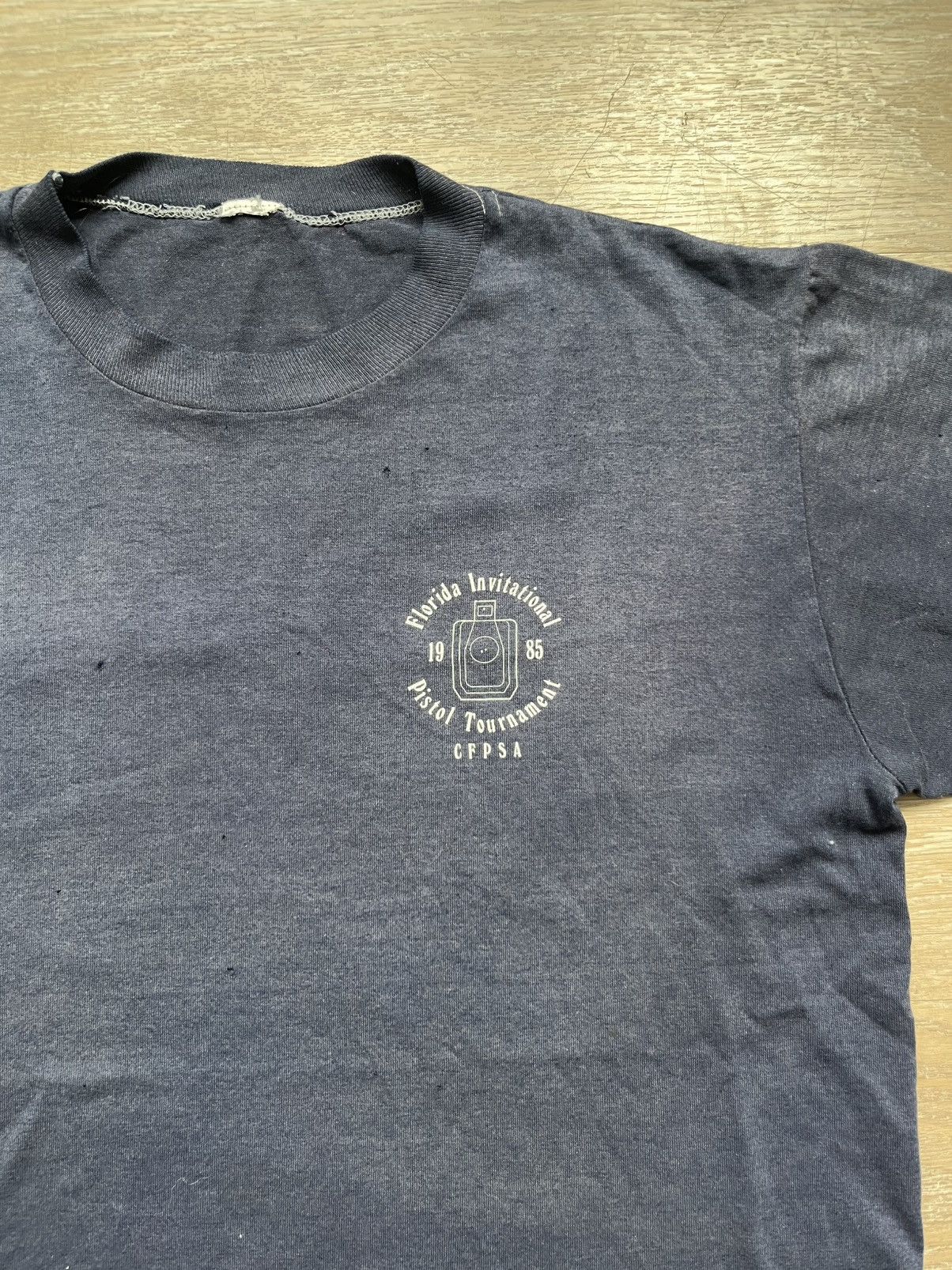 Vintage Vintage 1985 Florida Pistol Tournament Gun Tee Size US M / EU 48-50 / 2 - 3 Thumbnail