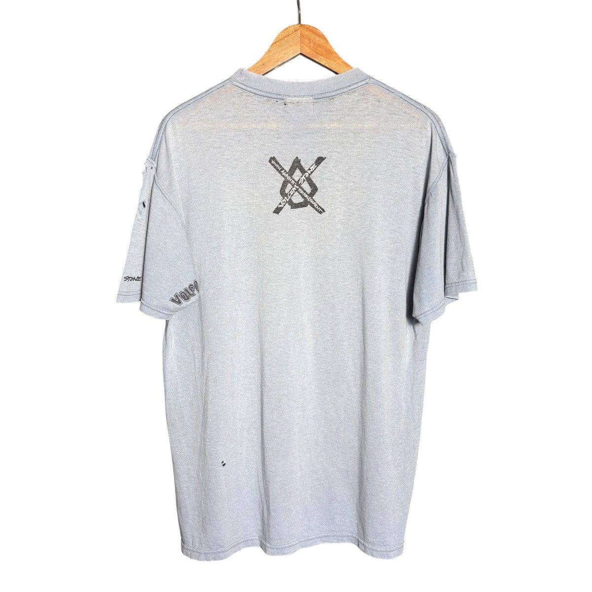 Vintage × Volcom Vintage 90s Volcom Stone Skateboard T-Shirt Size US L / EU 52-54 / 3 - 2 Thumbnail