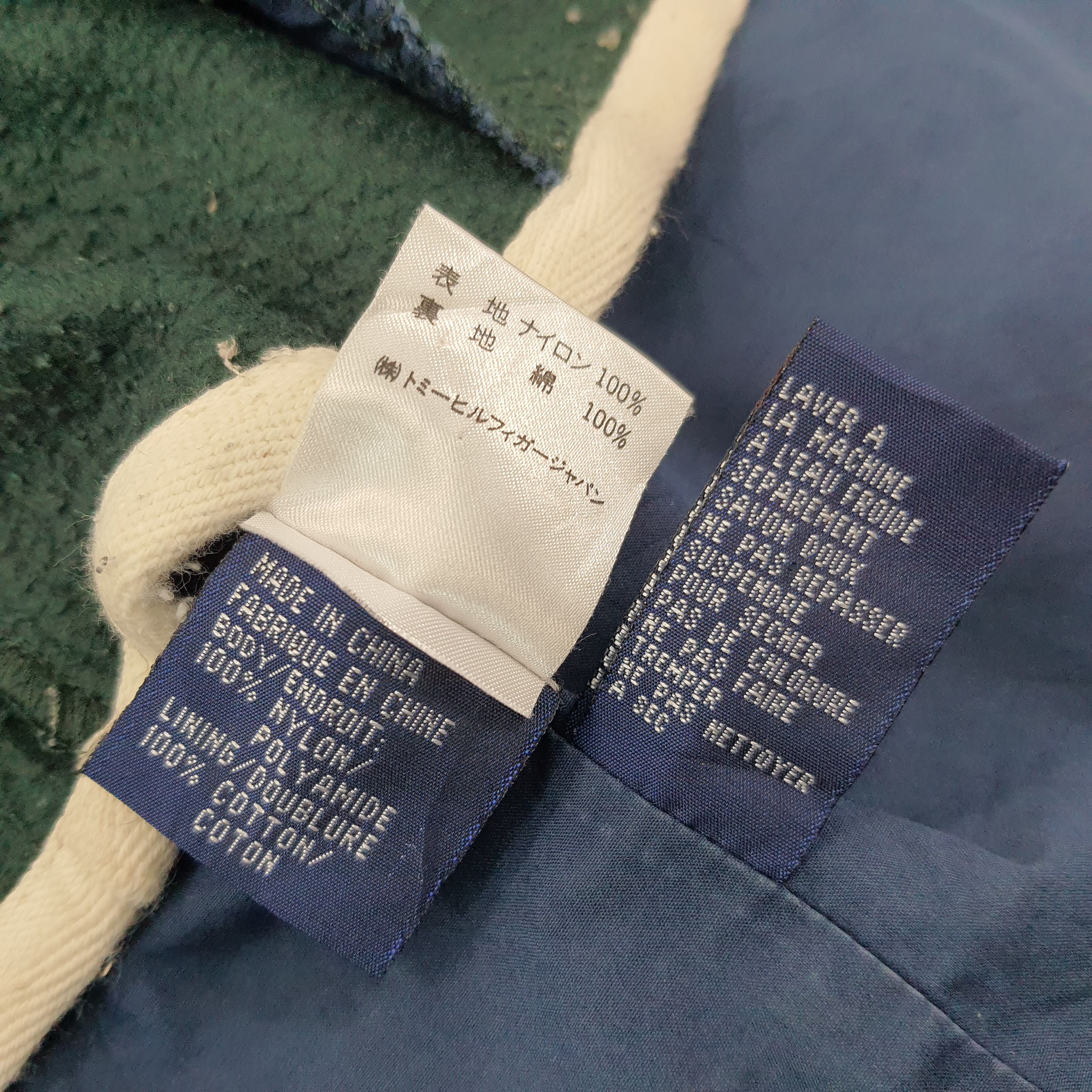Tommy Hilfiger Vintage Tommy Hilfiger Jacket with Vests C254N11 Size US M / EU 48-50 / 2 - 11 Thumbnail