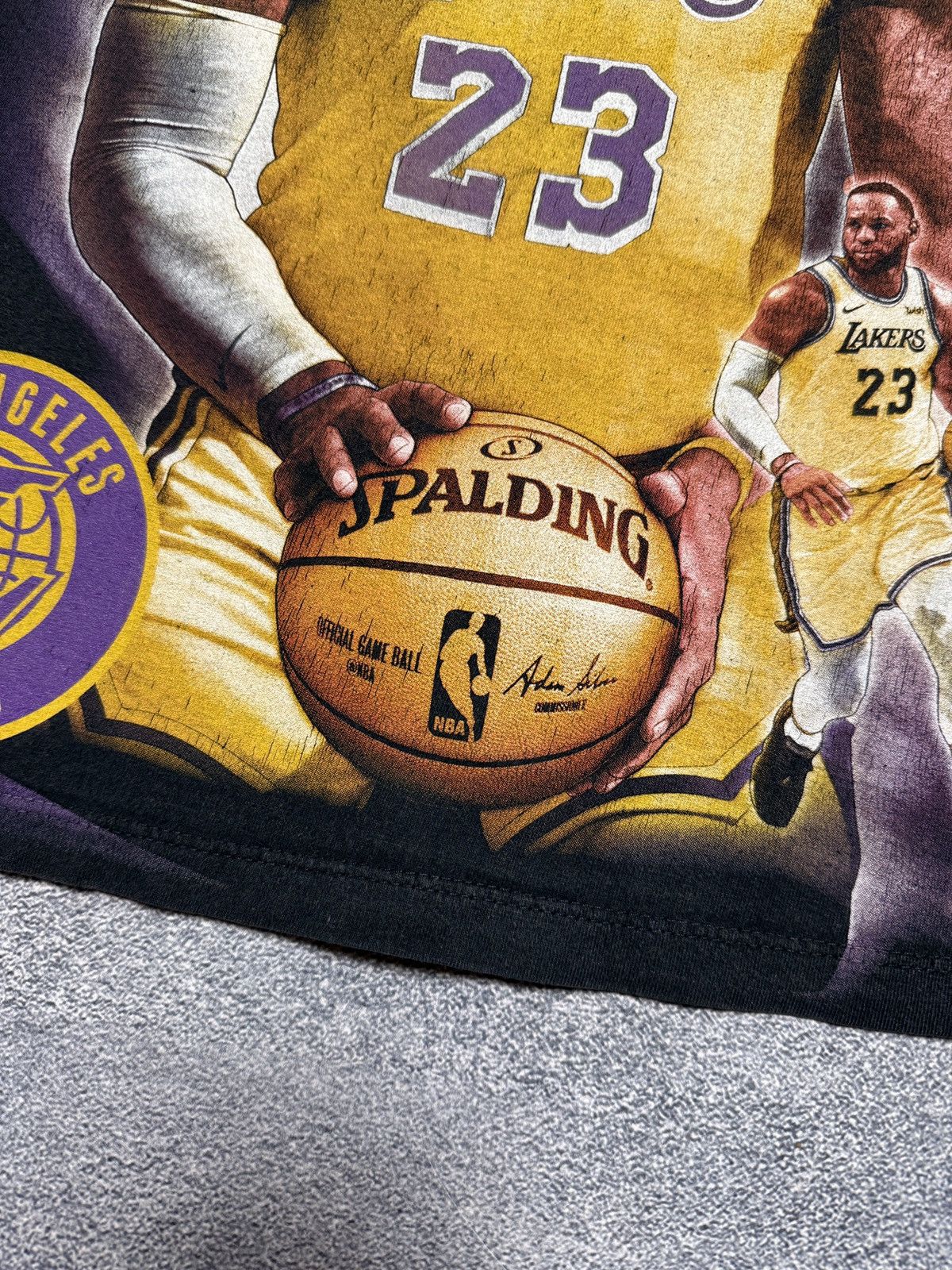 Band Tees × NBA Vintage Lebron James NBA Lakers Tee Size US S / EU 44-46 / 1 - 4 Thumbnail