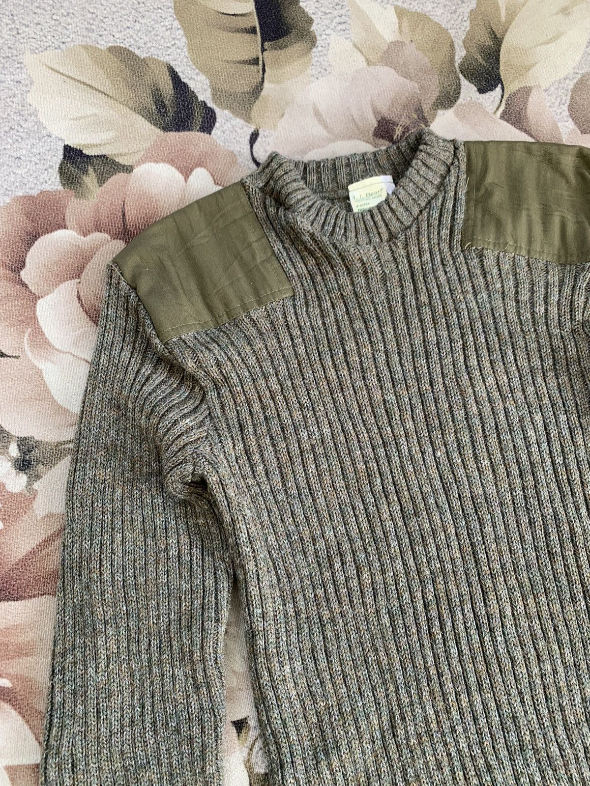 L.L. Bean × Vintage LL Bean Pure New Wool Sweater Pull Jumper Size US S / EU 44-46 / 1 - 4 Thumbnail