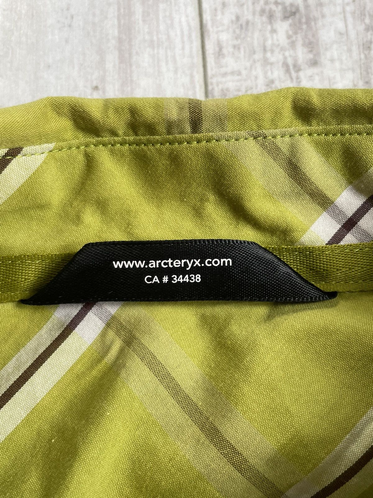 Arc'teryx Arcteryx Flannel Shirt Button Up Gorpcore Y2K RARE Size L / US 10 / IT 46 - 9 Thumbnail