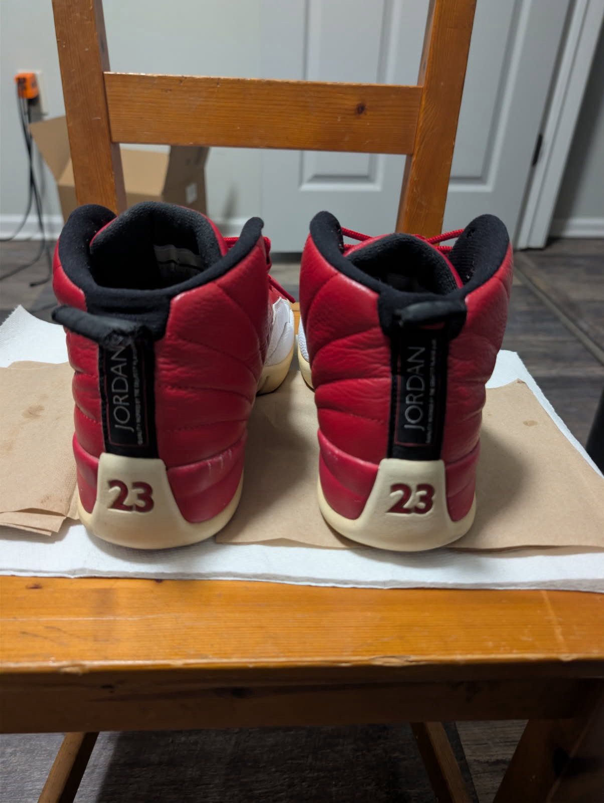 Jordan Brand Jordan 12 Gym Red Size US 9.5 / EU 42-43 - 5 Thumbnail