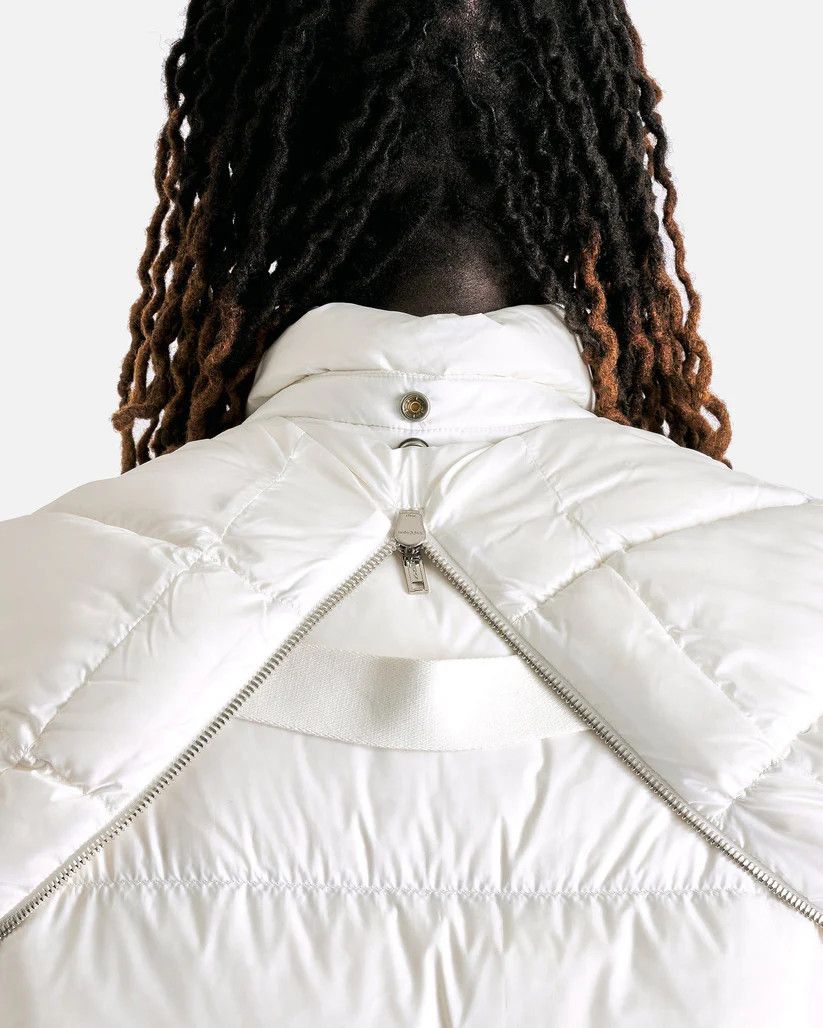 Rick Owens o1s1v1r1oon0825 Moncler Hooded Cyclopic Coat in Milk/White Size US L / EU 52-54 / 3 - 10 Thumbnail
