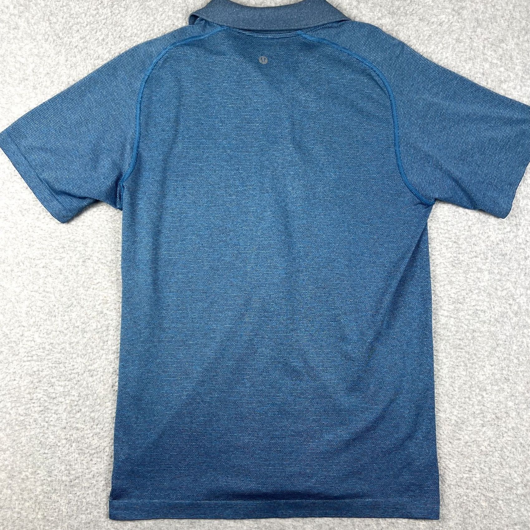 Lululemon Lululemon Metal Vent Tech Polo Shirt Large Mens Blue Stretch Performance Active Size US L / EU 52-54 / 3 - 2 Thumbnail