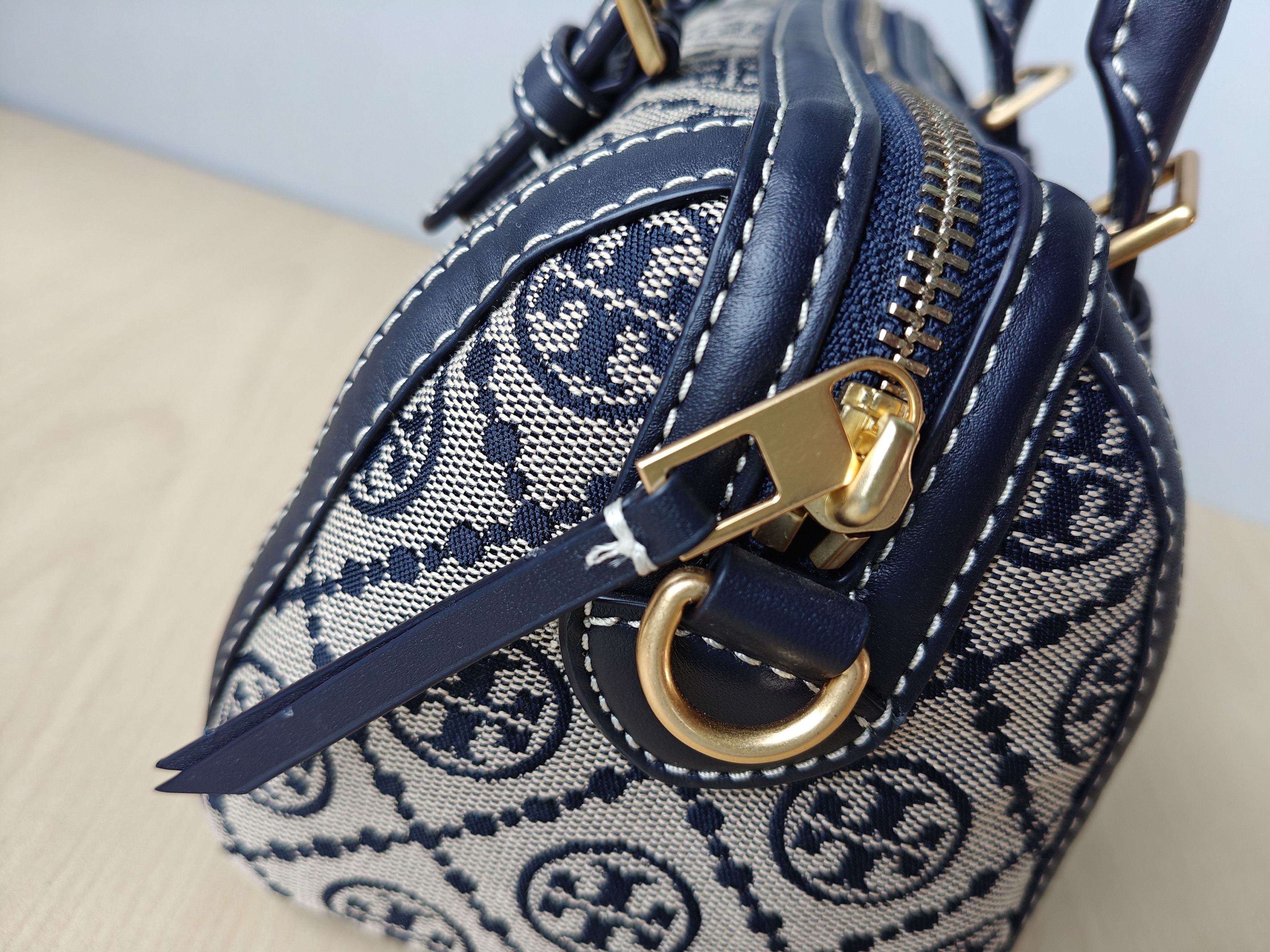 Tory Burch T Monogram Jacquard Mini Barrel bag Free Shipping VATP/6177 Size ONE SIZE - 11 Thumbnail