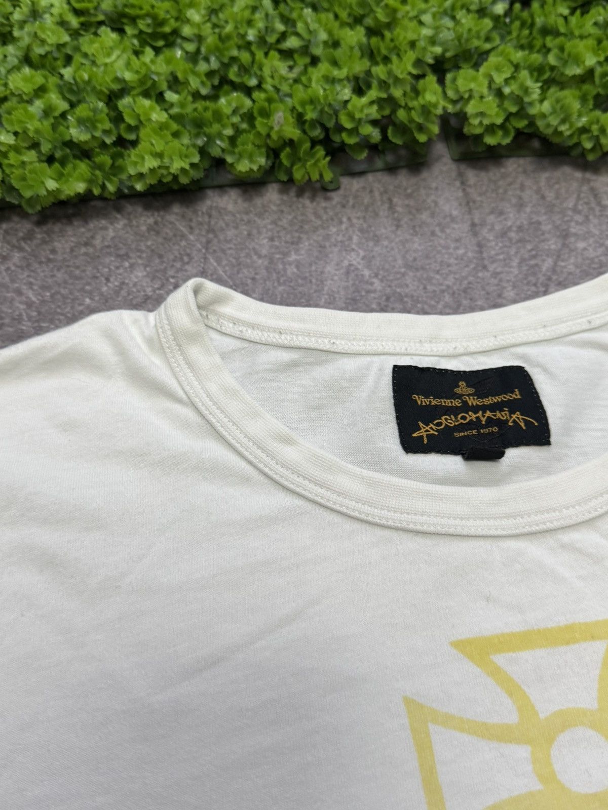 Vivienne Westwood Vivienne Westwood Anglomania White Designer Big Logo T-shirt Size US XL / EU 56 / 4 - 5 Thumbnail