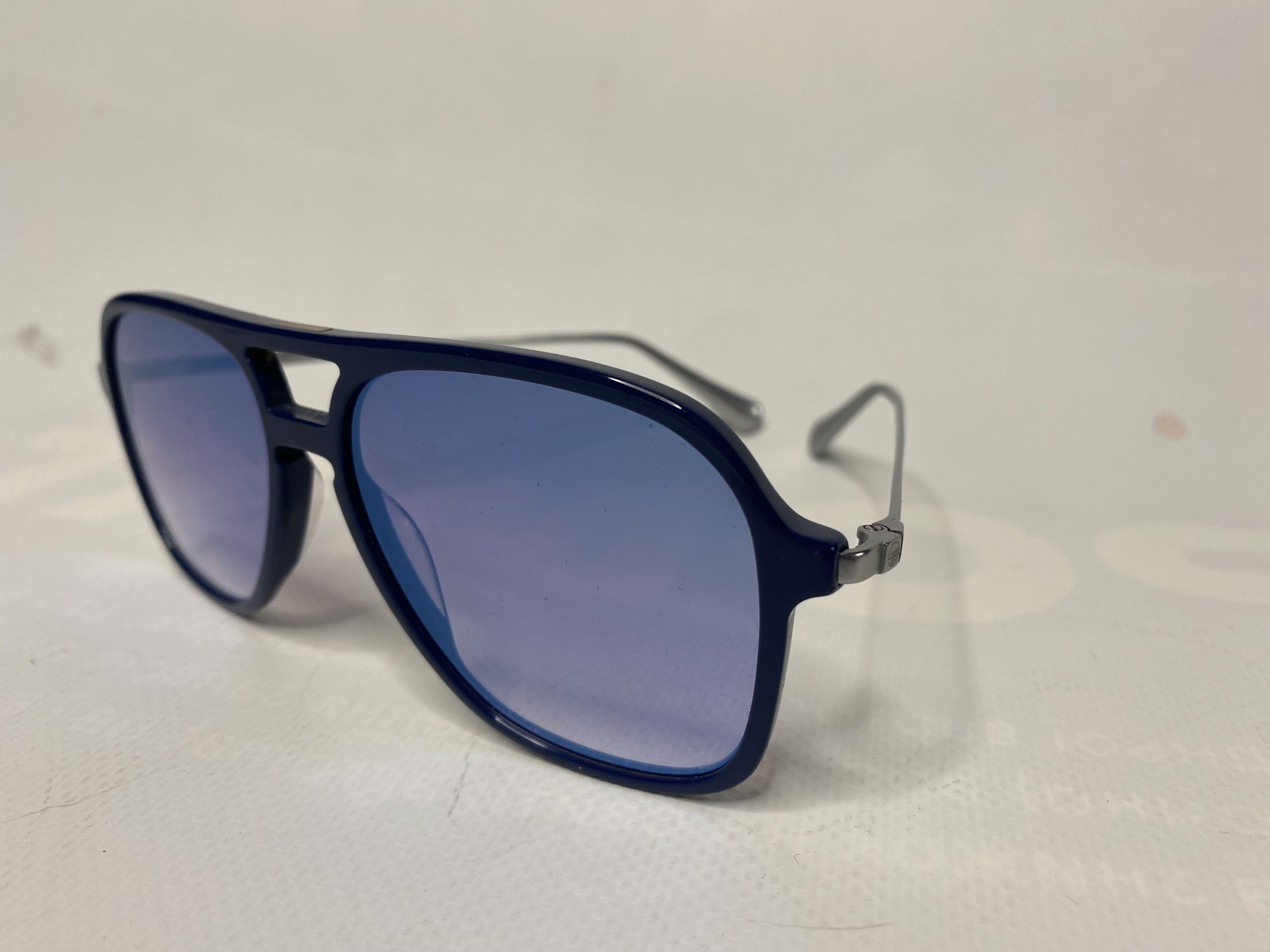 Other BORBONESE SUNGLASSES BES921 COL.01 AUTHENTIC ITALY FRAME Size ONE SIZE - 2 Thumbnail