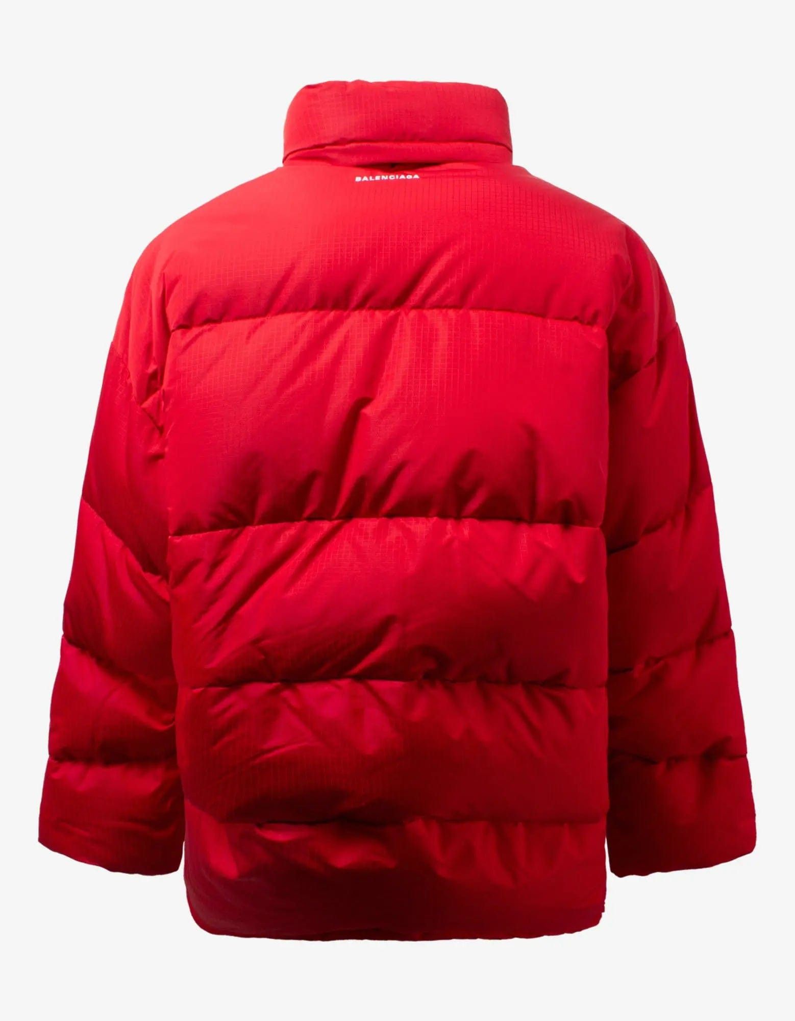 Balenciaga Balenciaga Red C Shape Puffer Jacket - AW20 SIZE 48 Size US M / EU 48-50 / 2 - 2 Thumbnail