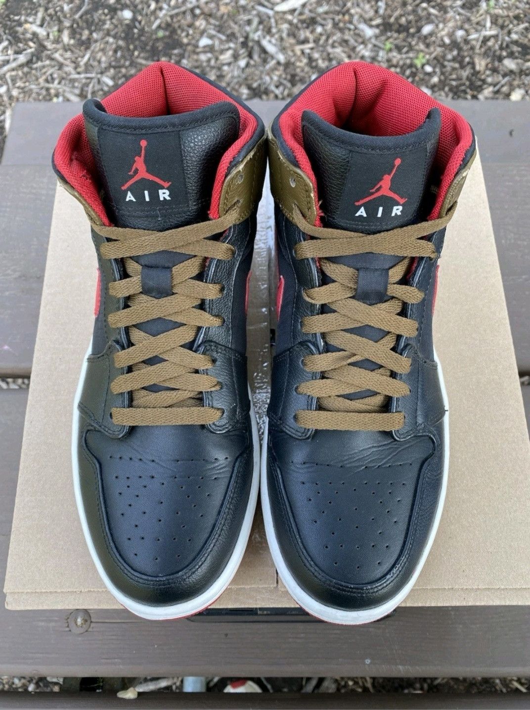 Jordan Brand Nike Air Jordan Retro 1 Phat Light Olive Size 8.5 Men Size US 8.5 / EU 41-42 - 2 Thumbnail