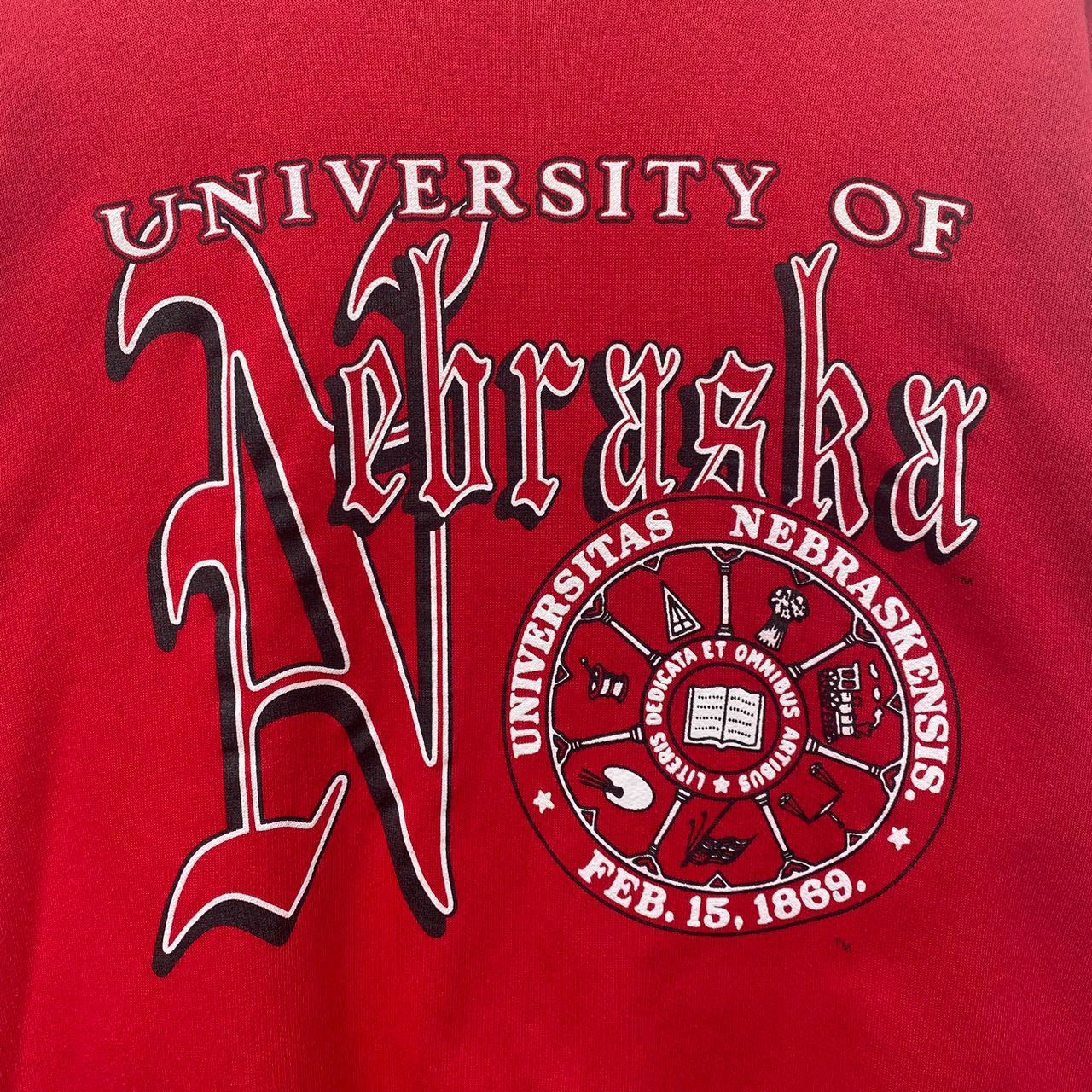 Vintage VINTAGE UNIVERSITY OF NEBRASKA SWEATSHIRT LARGE PULLOVER RED Size US L / EU 52-54 / 3 - 4 Thumbnail