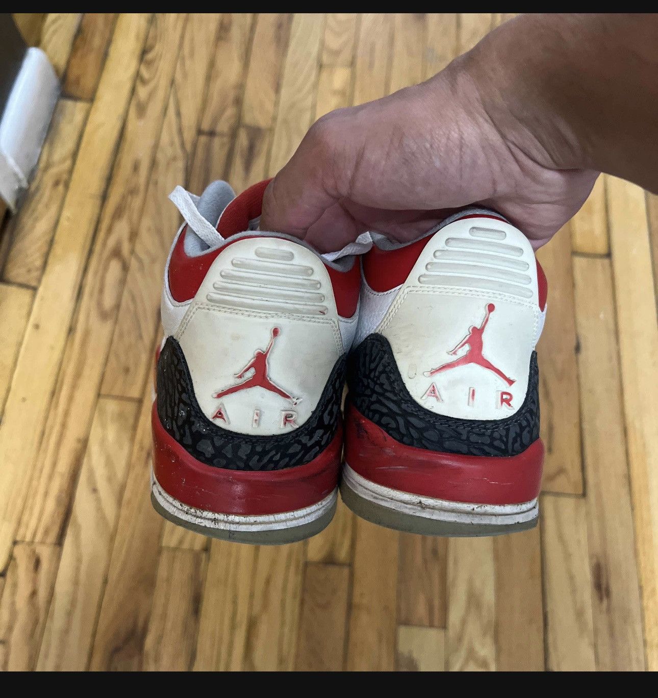 Jordan Brand Air Jordan 3 Retro 'Fire Red' 2013 Size US 10 / EU 43 - 4 Thumbnail