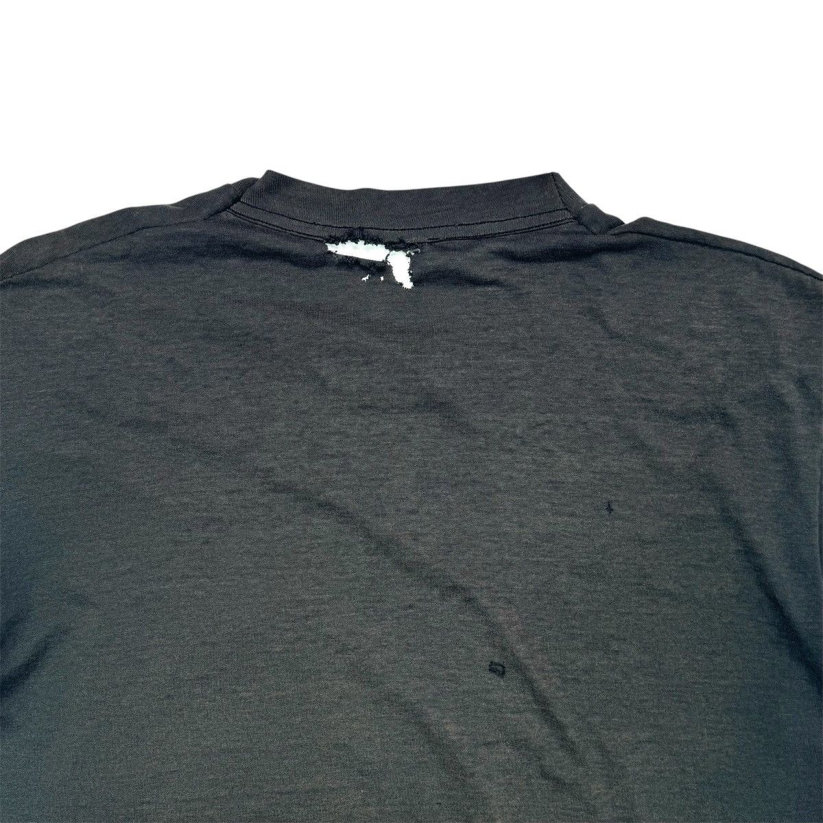 Vintage VINTAGE THRASHED FADED POCKET T-SHIRT Size US M / EU 48-50 / 2 - 8 Thumbnail