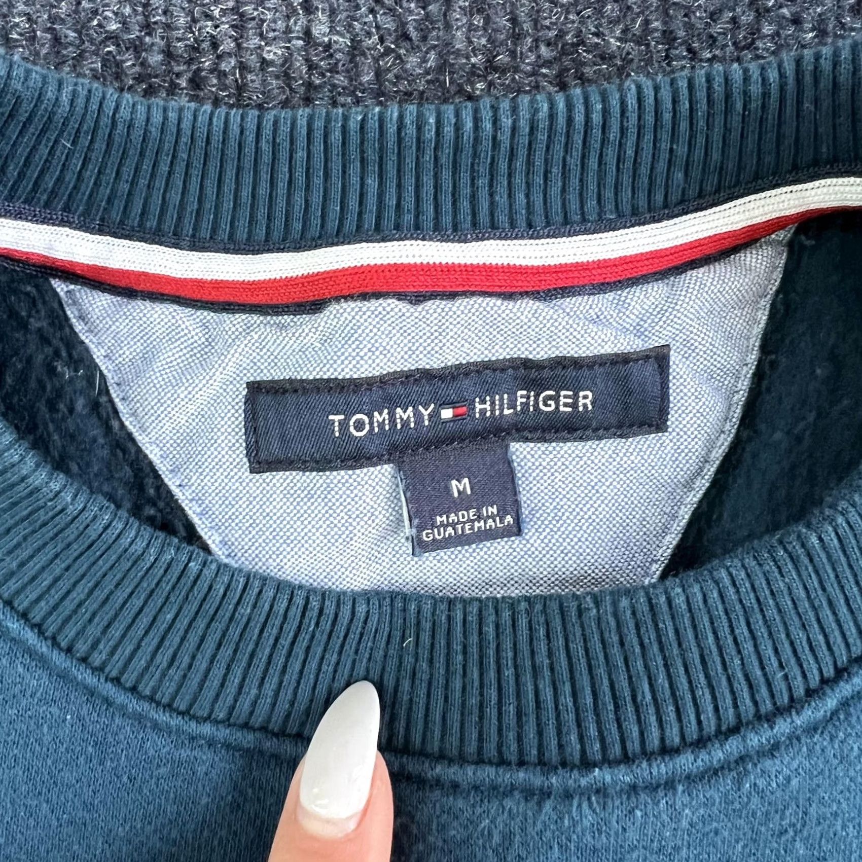 Tommy Hilfiger Tommy Hilfiger Sweatshirt Mens Medium Blue EST MCMLXXXV Fleece Pullover Size US M / EU 48-50 / 2 - 3 Thumbnail